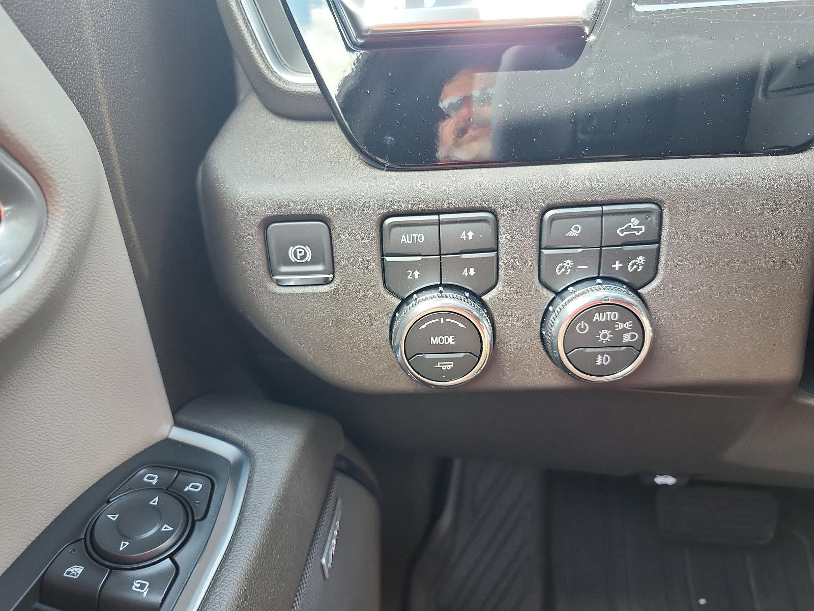 2026 GMC Sierra 1500 Crew Cab Short Box 4-Wheel Drive SLT