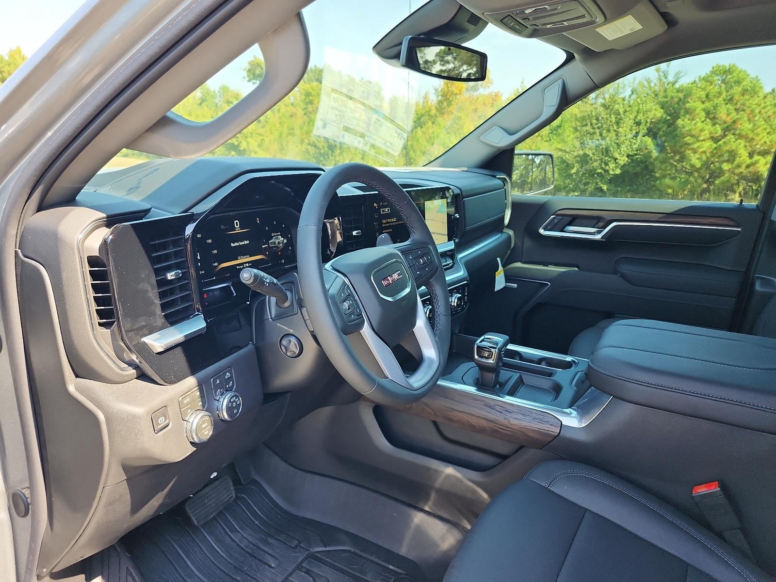 2026 GMC Sierra 1500 Crew Cab Short Box 4-Wheel Drive SLT