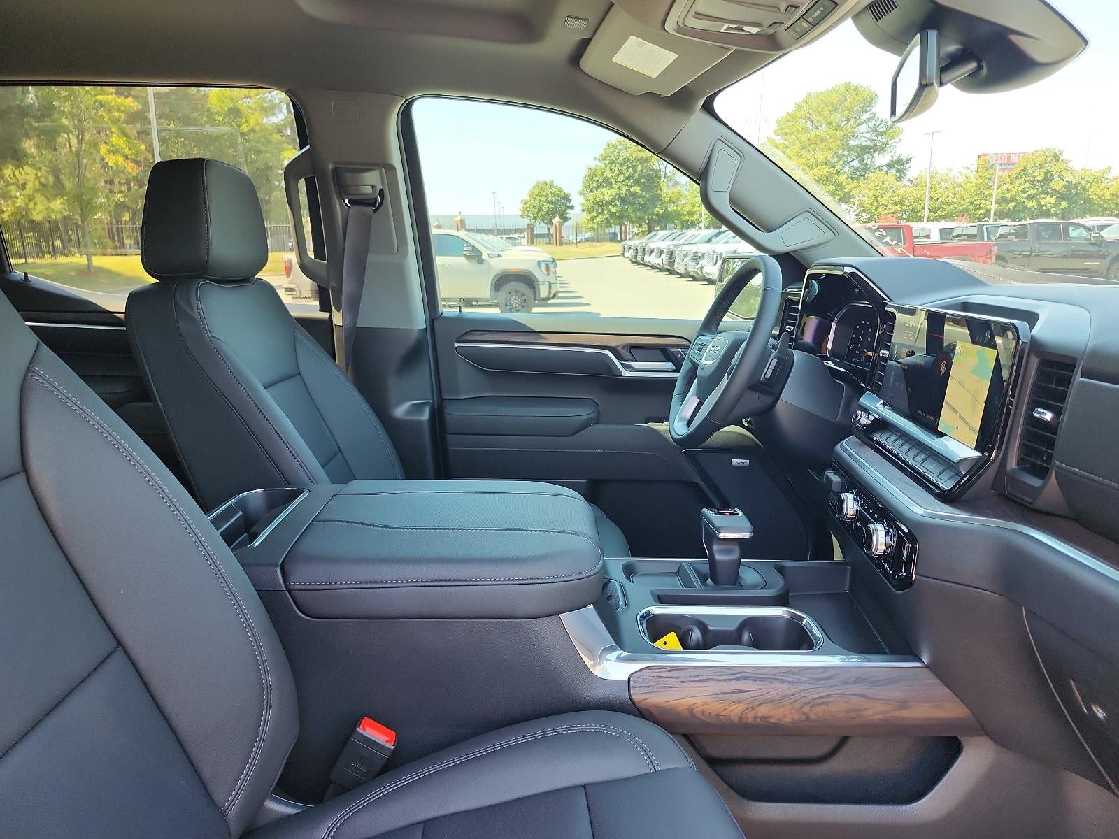 2026 GMC Sierra 1500 Crew Cab Short Box 4-Wheel Drive SLT