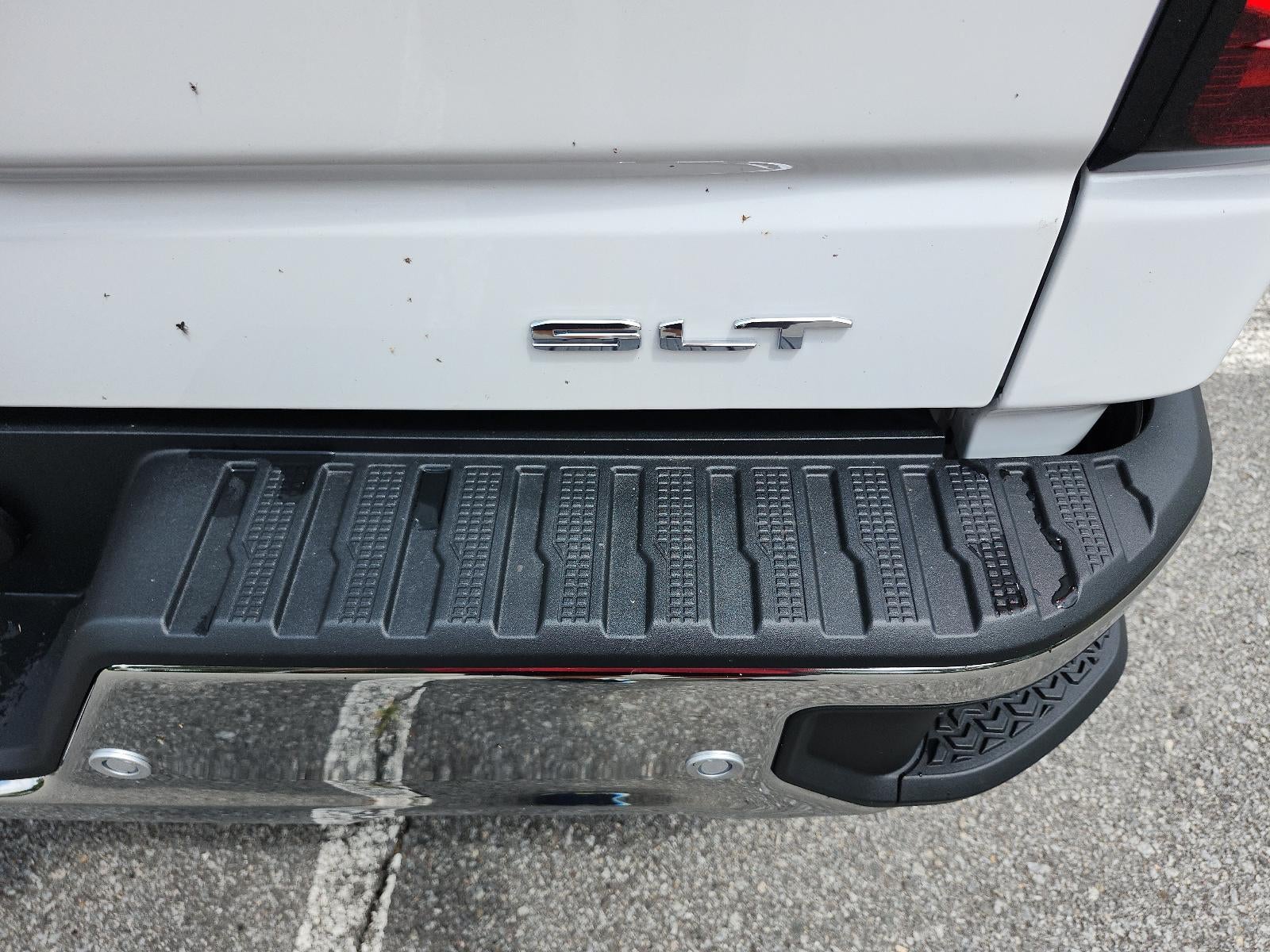 2026 GMC Sierra 1500 SLT - Photo 3