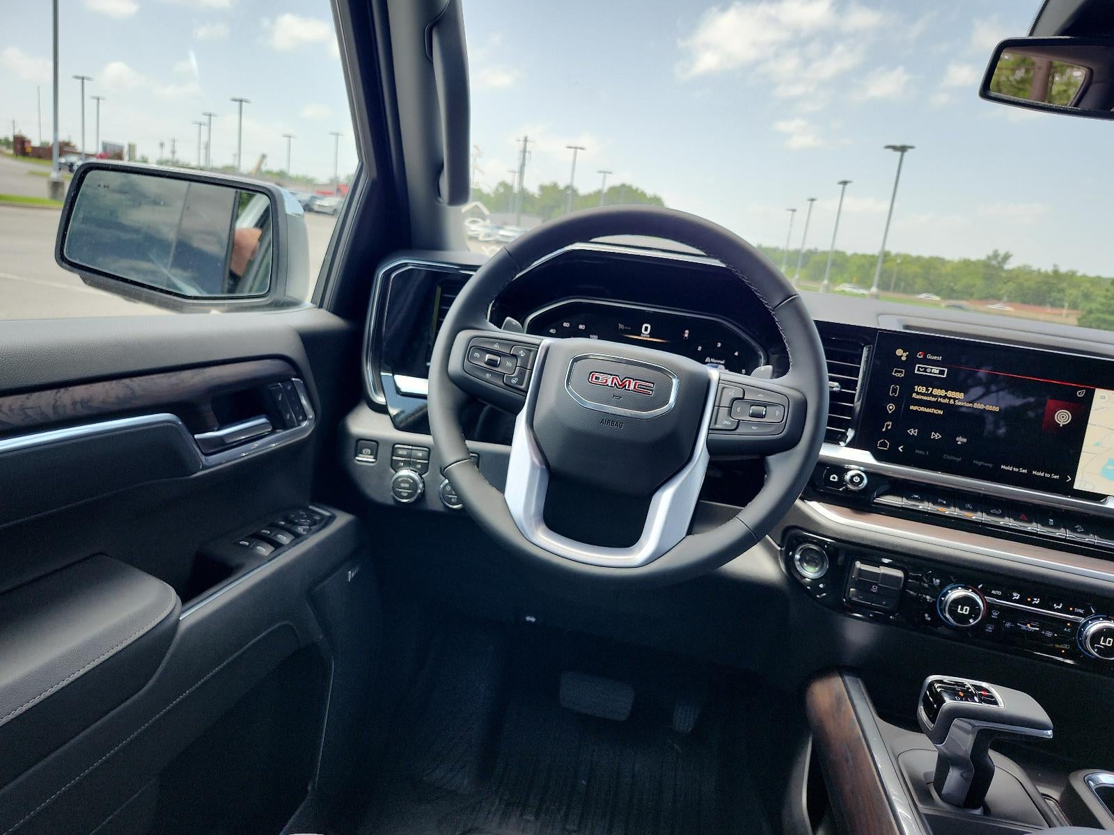 2026 GMC Sierra 1500 Crew Cab Short Box 4-Wheel Drive SLT