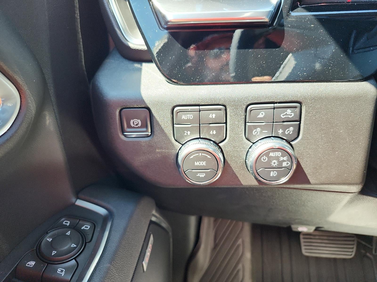 2026 GMC Sierra 1500 Crew Cab Short Box 4-Wheel Drive SLT