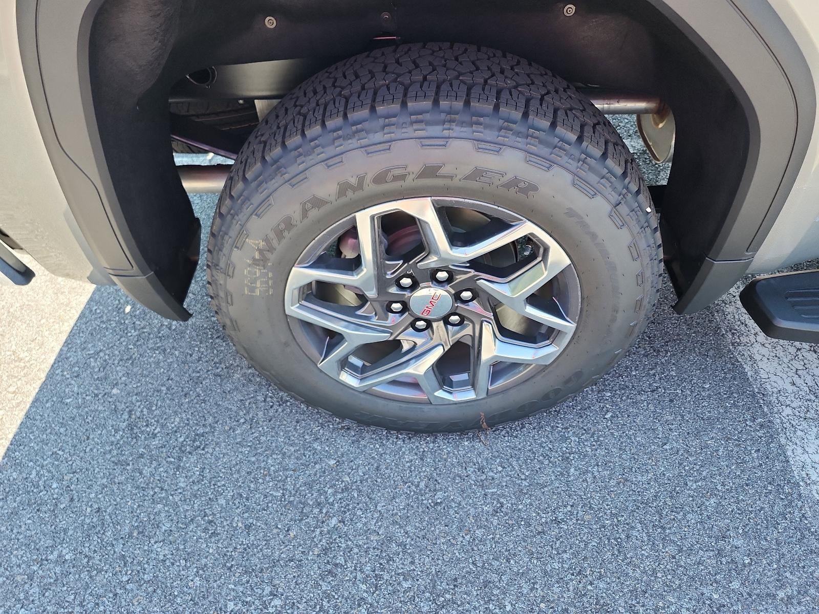 2026 GMC Sierra 1500 Crew Cab Short Box 4-Wheel Drive SLT