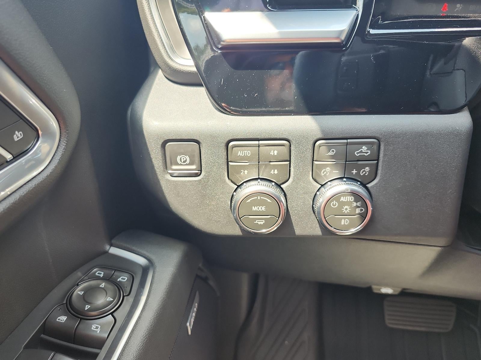 2026 GMC Sierra 1500 Crew Cab Short Box 4-Wheel Drive SLT