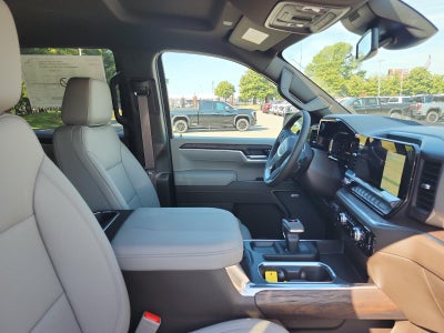 2026 GMC Sierra 1500 Crew Cab Short Box 4-Wheel Drive SLT