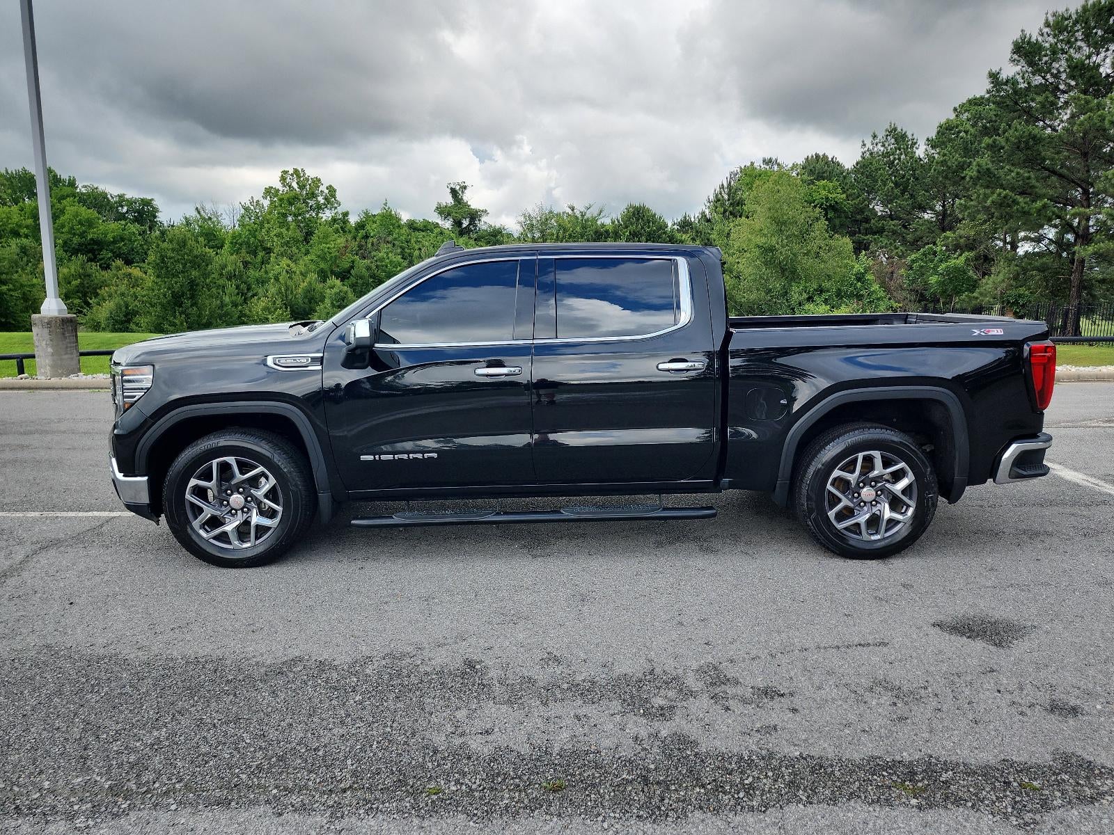 2022 GMC Sierra 1500 SLT