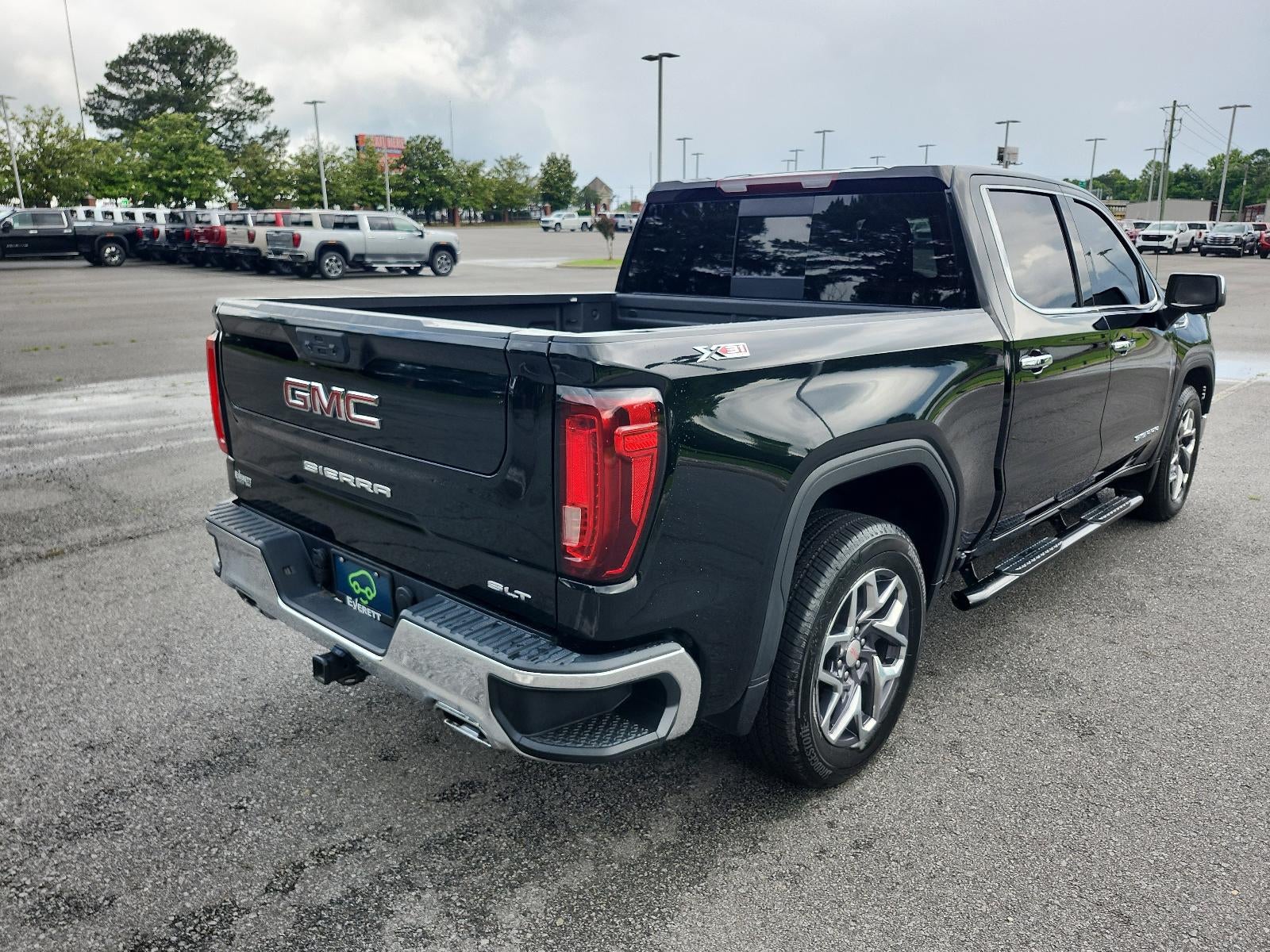 2022 GMC Sierra 1500 SLT