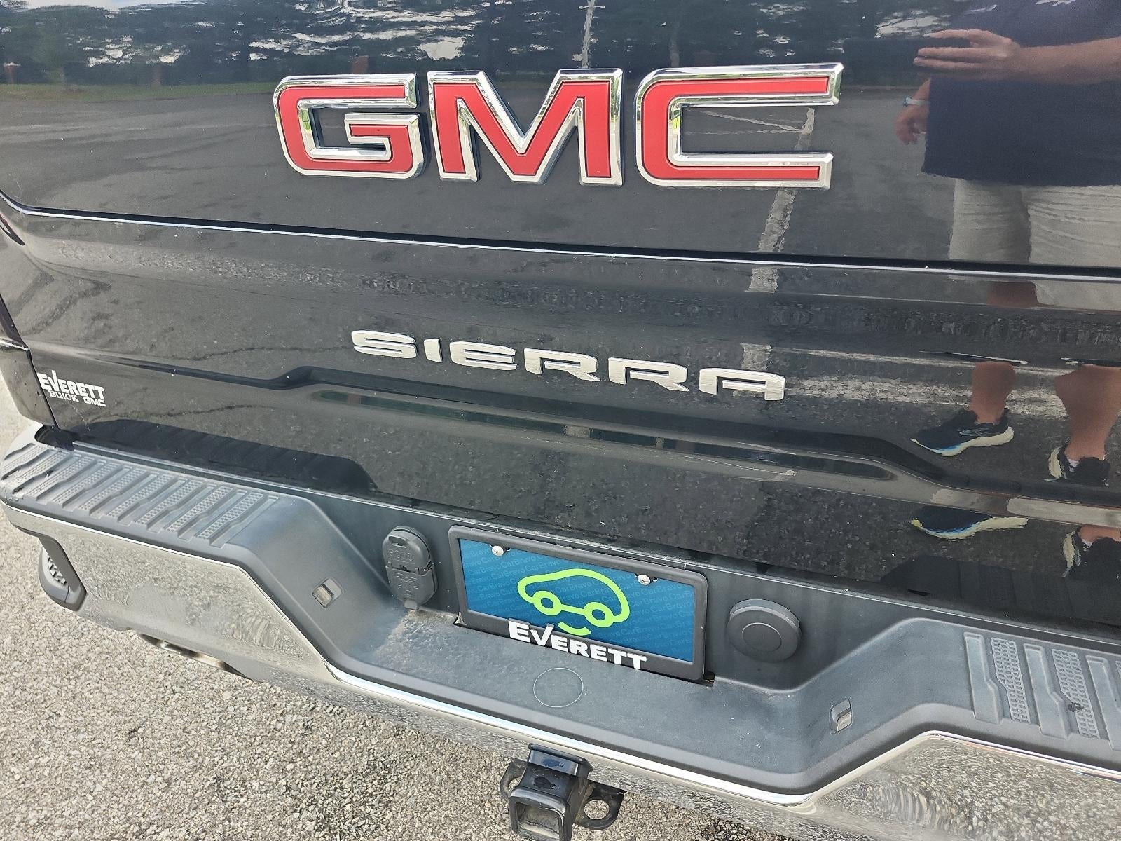 2022 GMC Sierra 1500 SLT