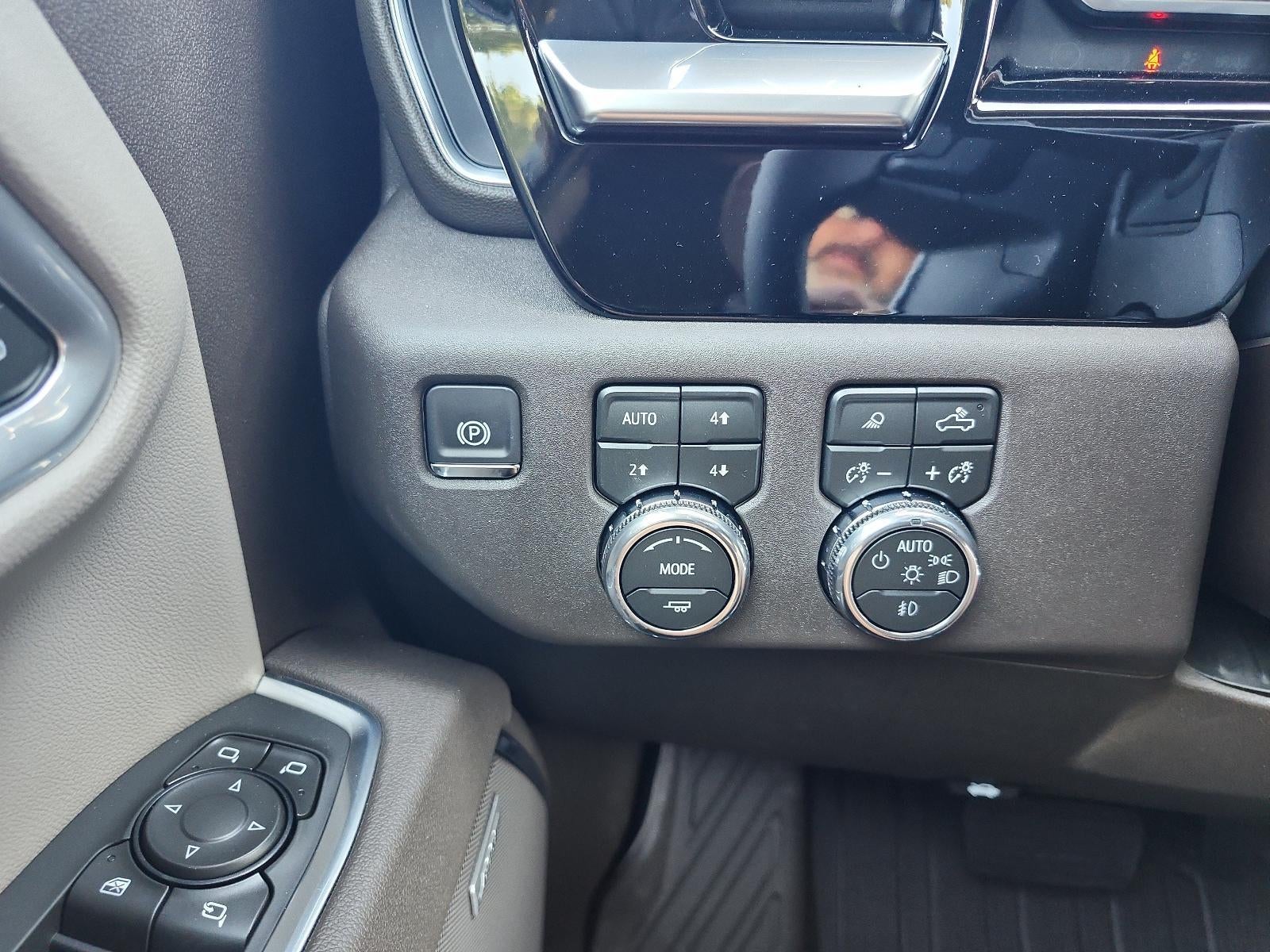 2026 GMC Sierra 1500 Crew Cab Short Box 4-Wheel Drive SLT