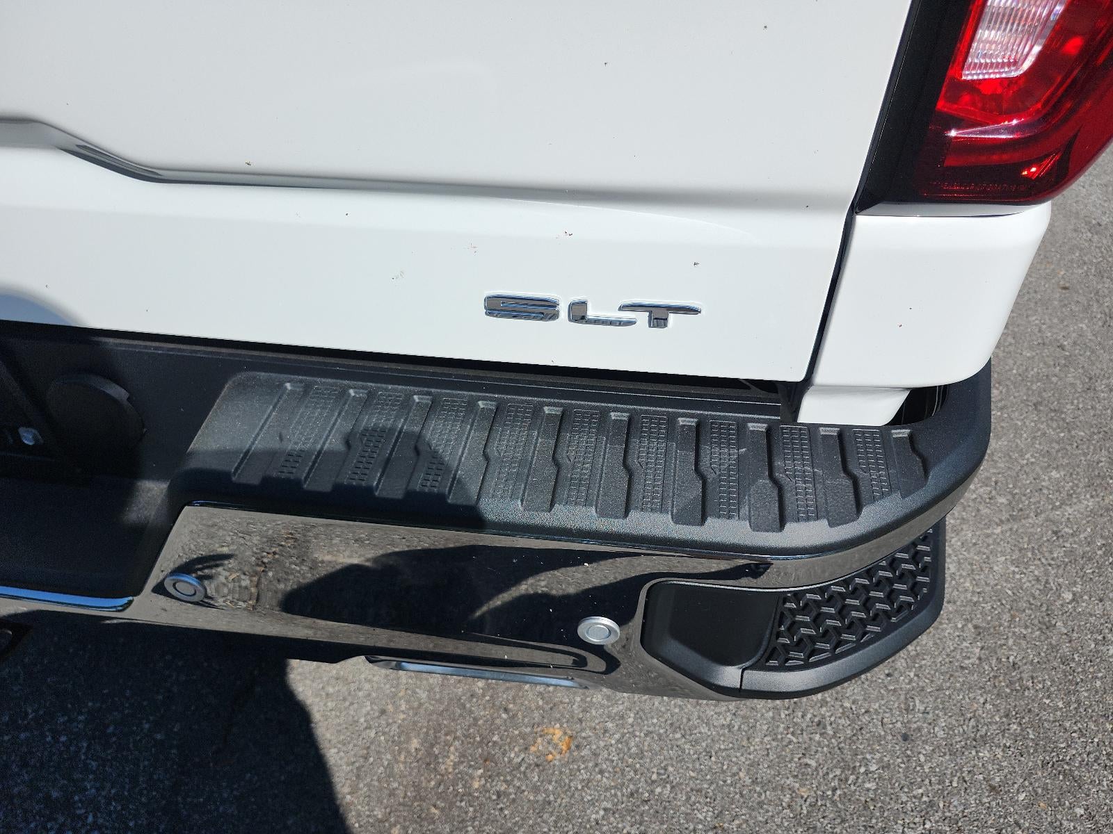 2026 GMC Sierra 1500 Crew Cab Short Box 4-Wheel Drive SLT