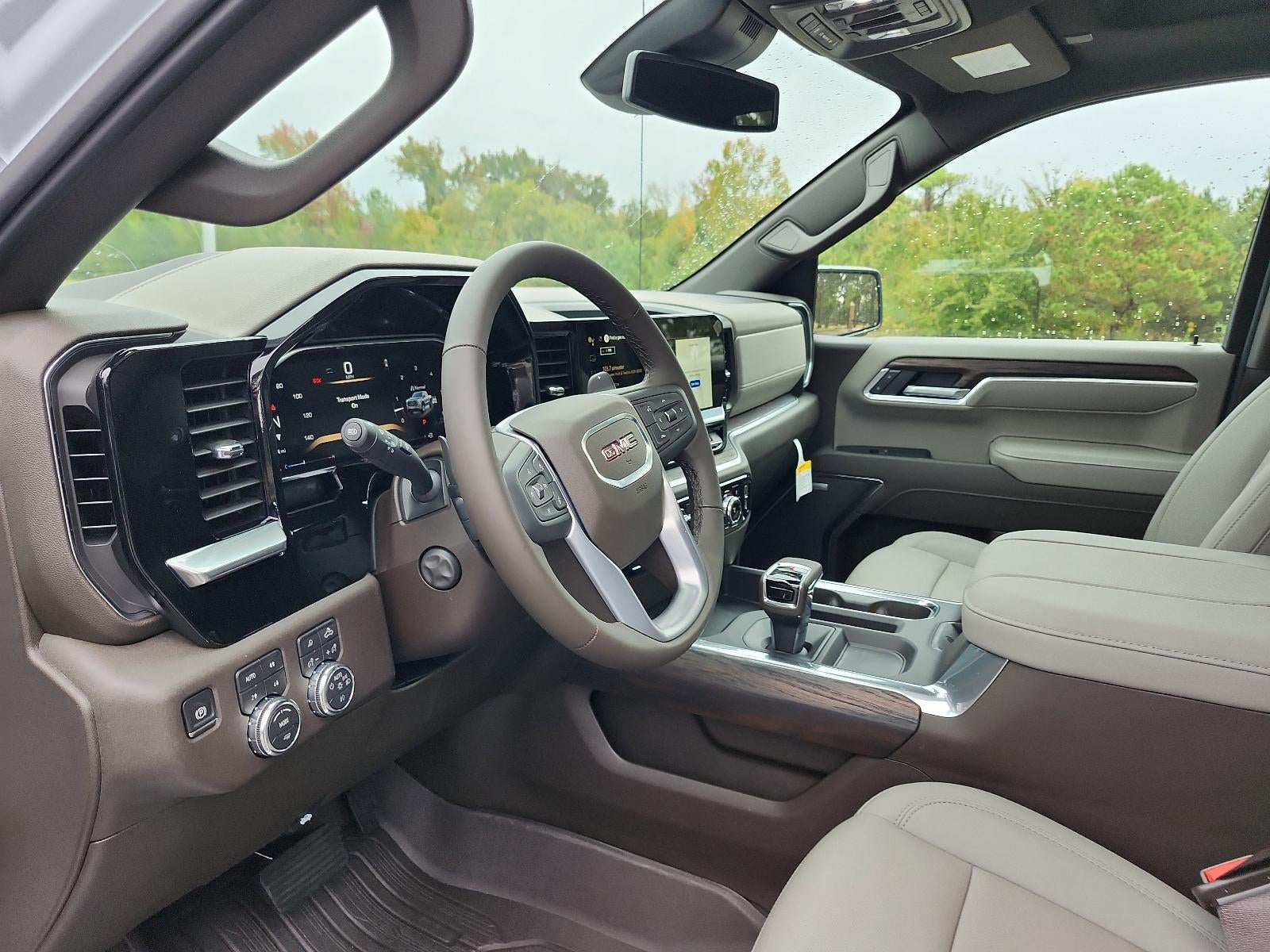 2026 GMC Sierra 1500 Crew Cab Short Box 4-Wheel Drive SLT