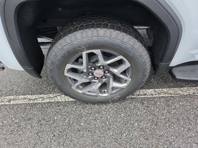 2026 GMC Sierra 1500 Crew Cab Short Box 4-Wheel Drive SLT