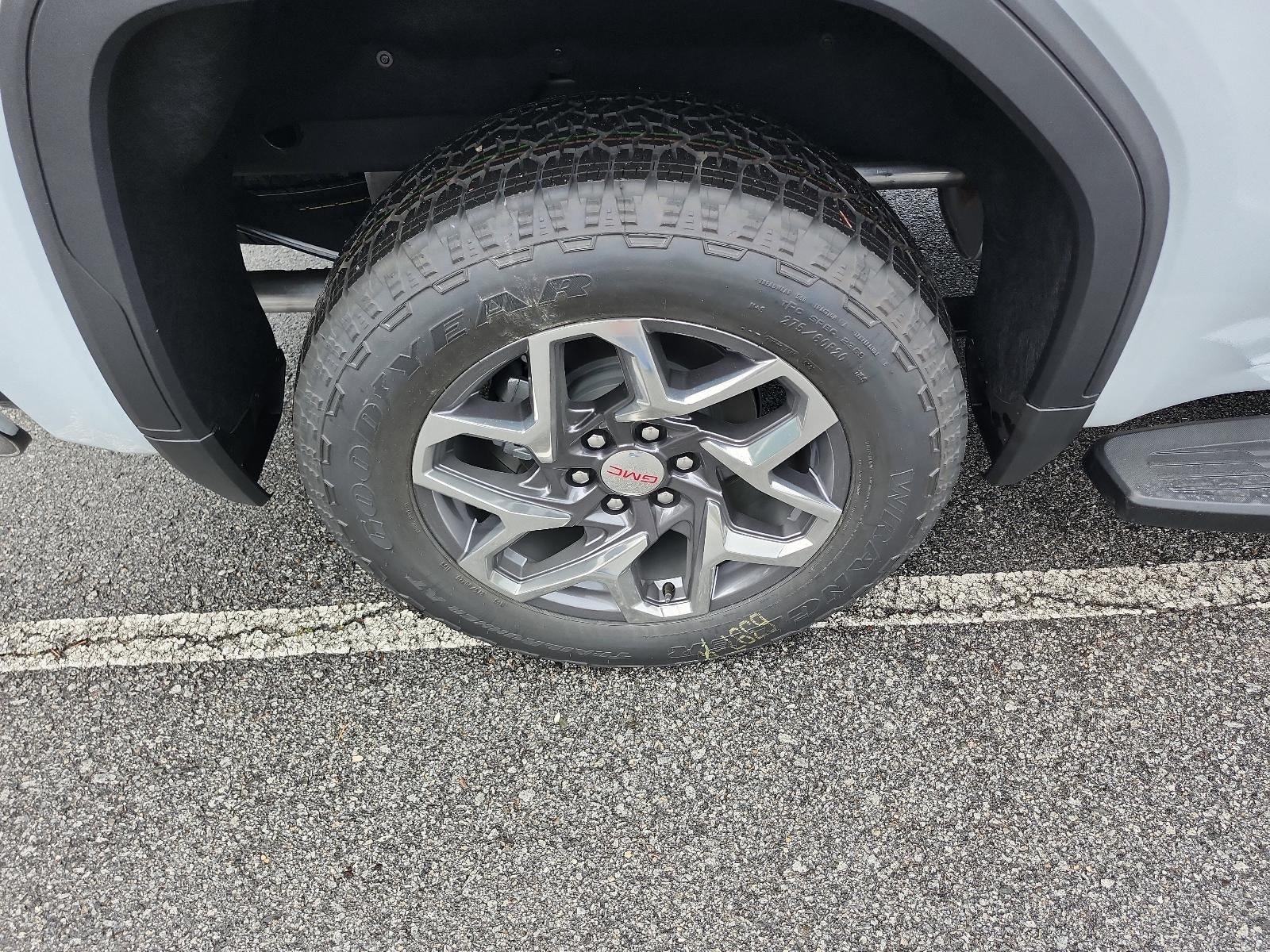 2026 GMC Sierra 1500 Crew Cab Short Box 4-Wheel Drive SLT