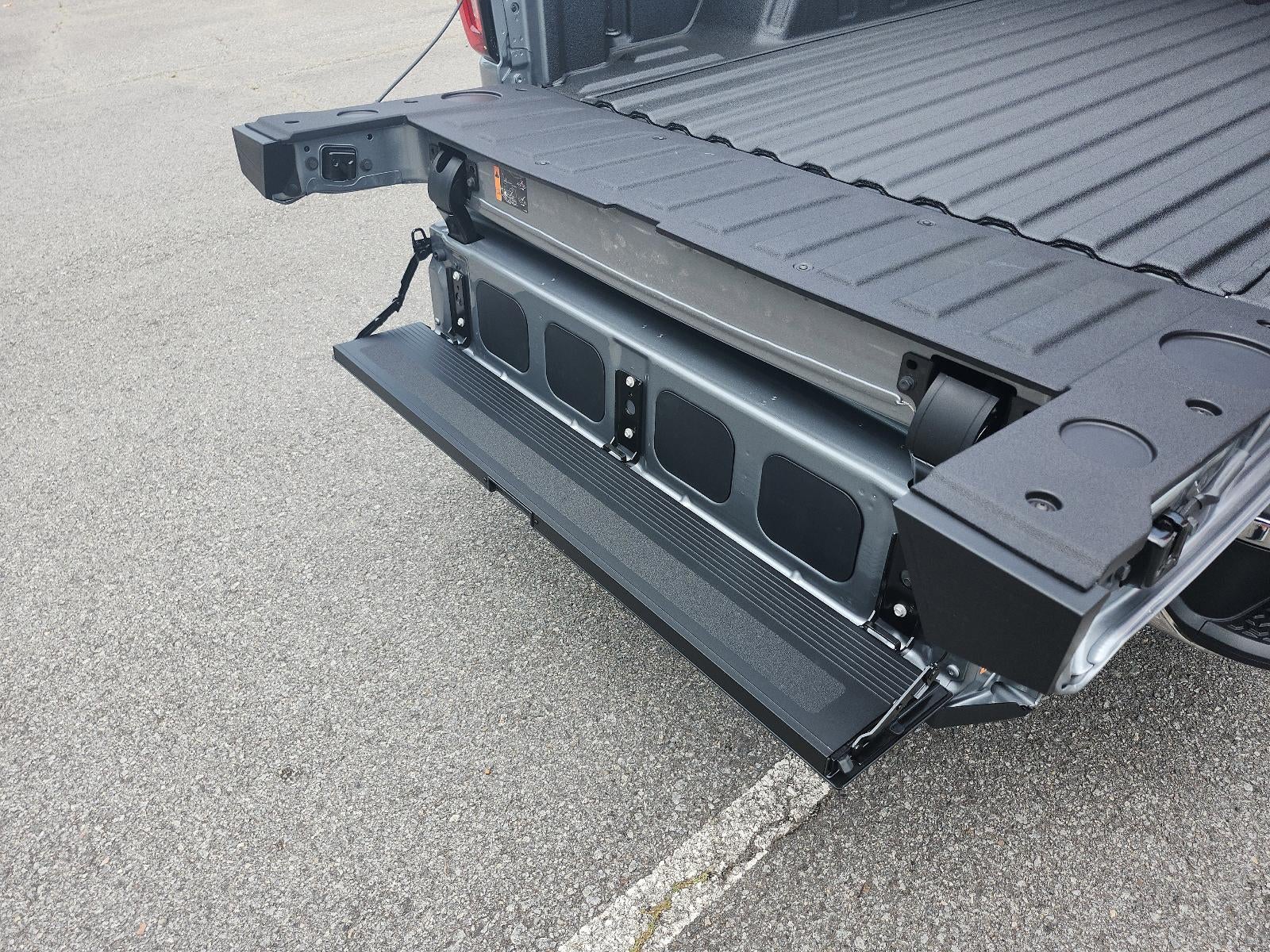 2026 GMC Sierra 1500 Crew Cab Short Box 4-Wheel Drive SLT