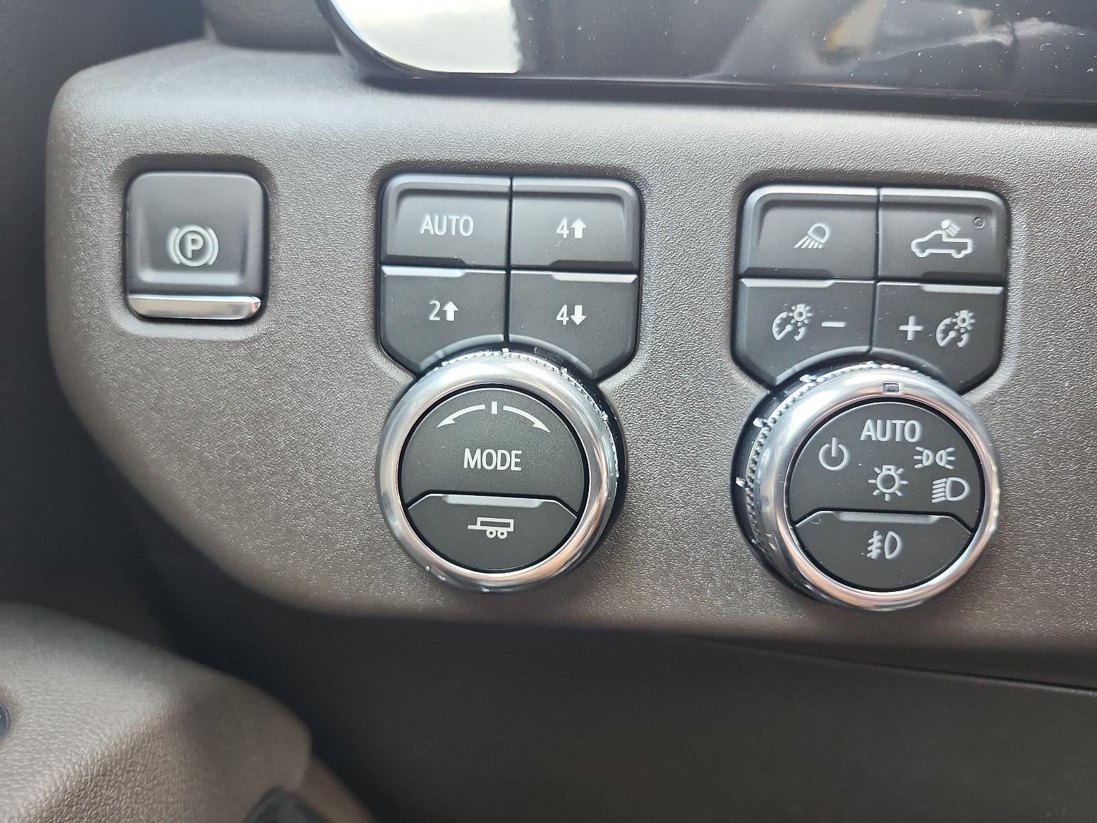 2026 GMC Sierra 1500 Crew Cab Short Box 4-Wheel Drive SLT
