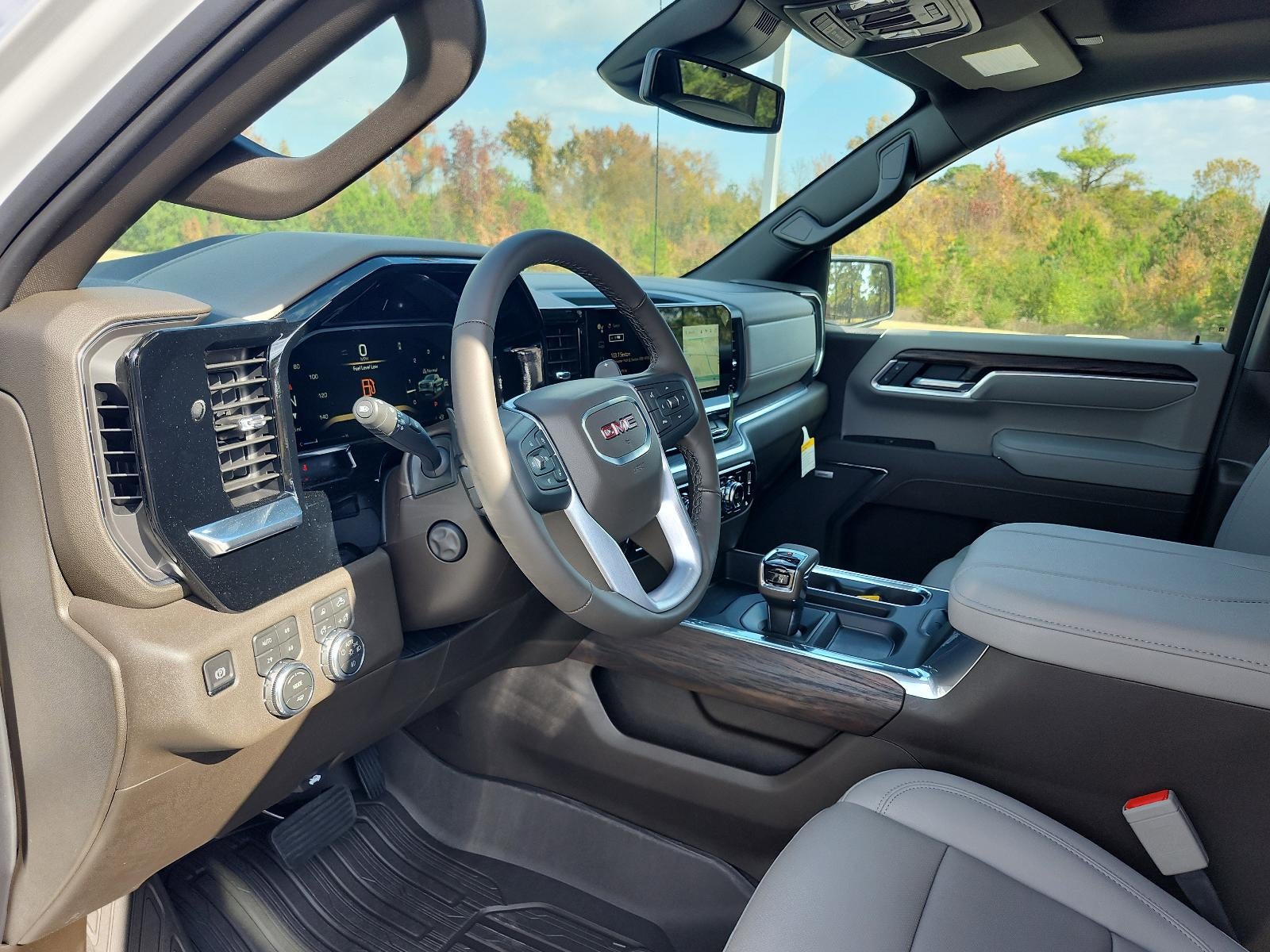 2026 GMC Sierra 1500 Crew Cab Short Box 4-Wheel Drive SLT