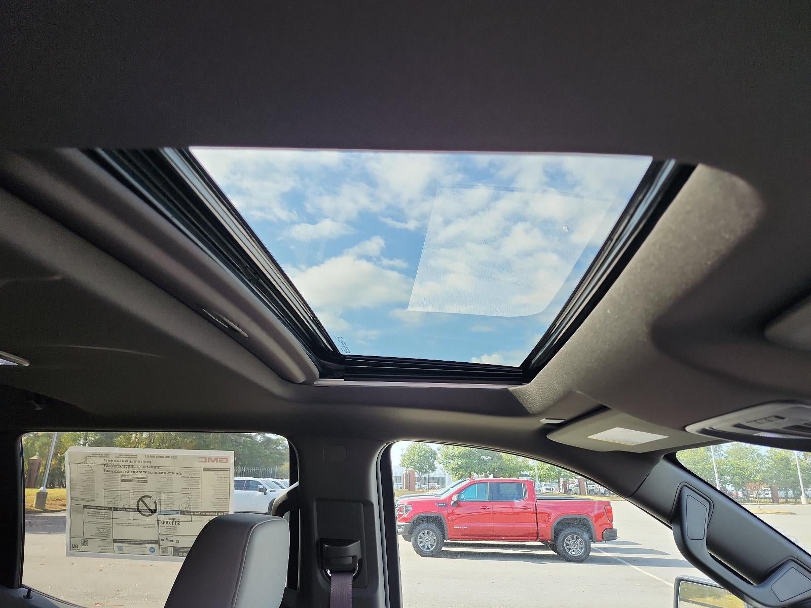 2026 GMC Sierra 1500 Crew Cab Short Box 4-Wheel Drive SLT