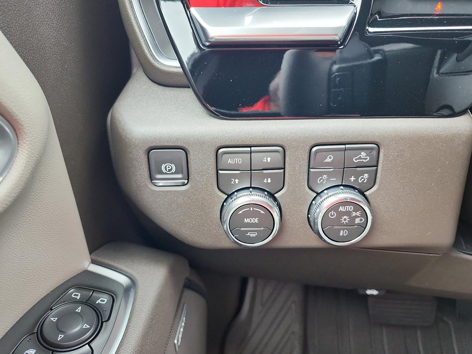 2026 GMC Sierra 1500 Crew Cab Short Box 4-Wheel Drive SLT