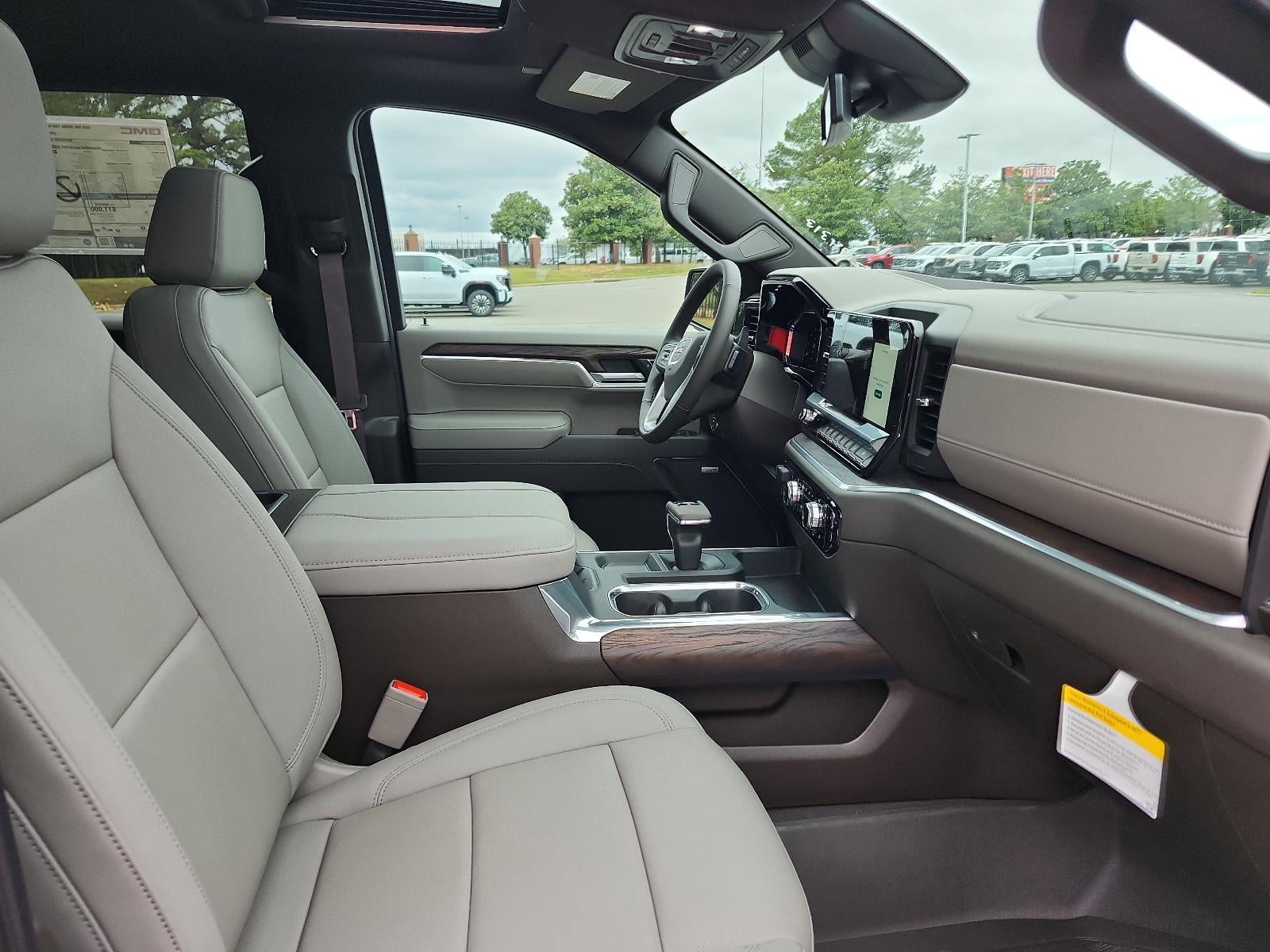 2026 GMC Sierra 1500 Crew Cab Short Box 4-Wheel Drive SLT