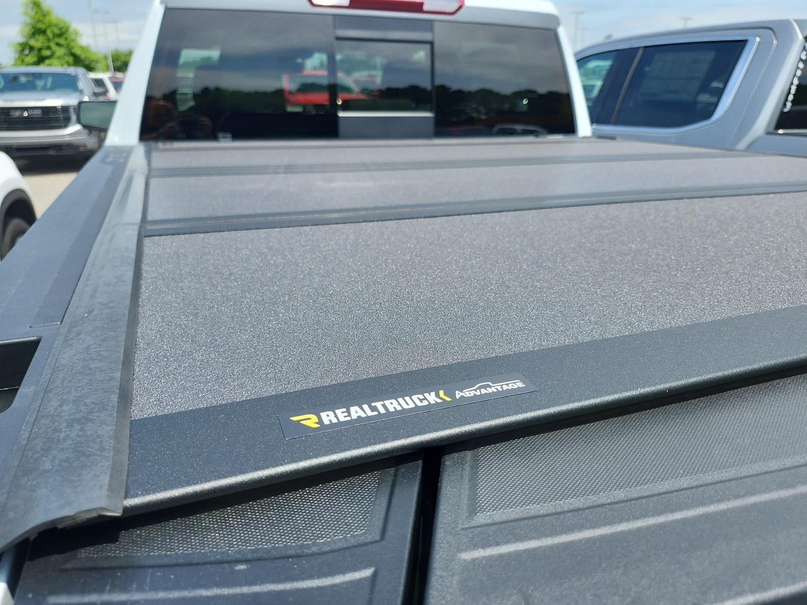 2026 GMC Sierra 1500 SLT - Photo 26