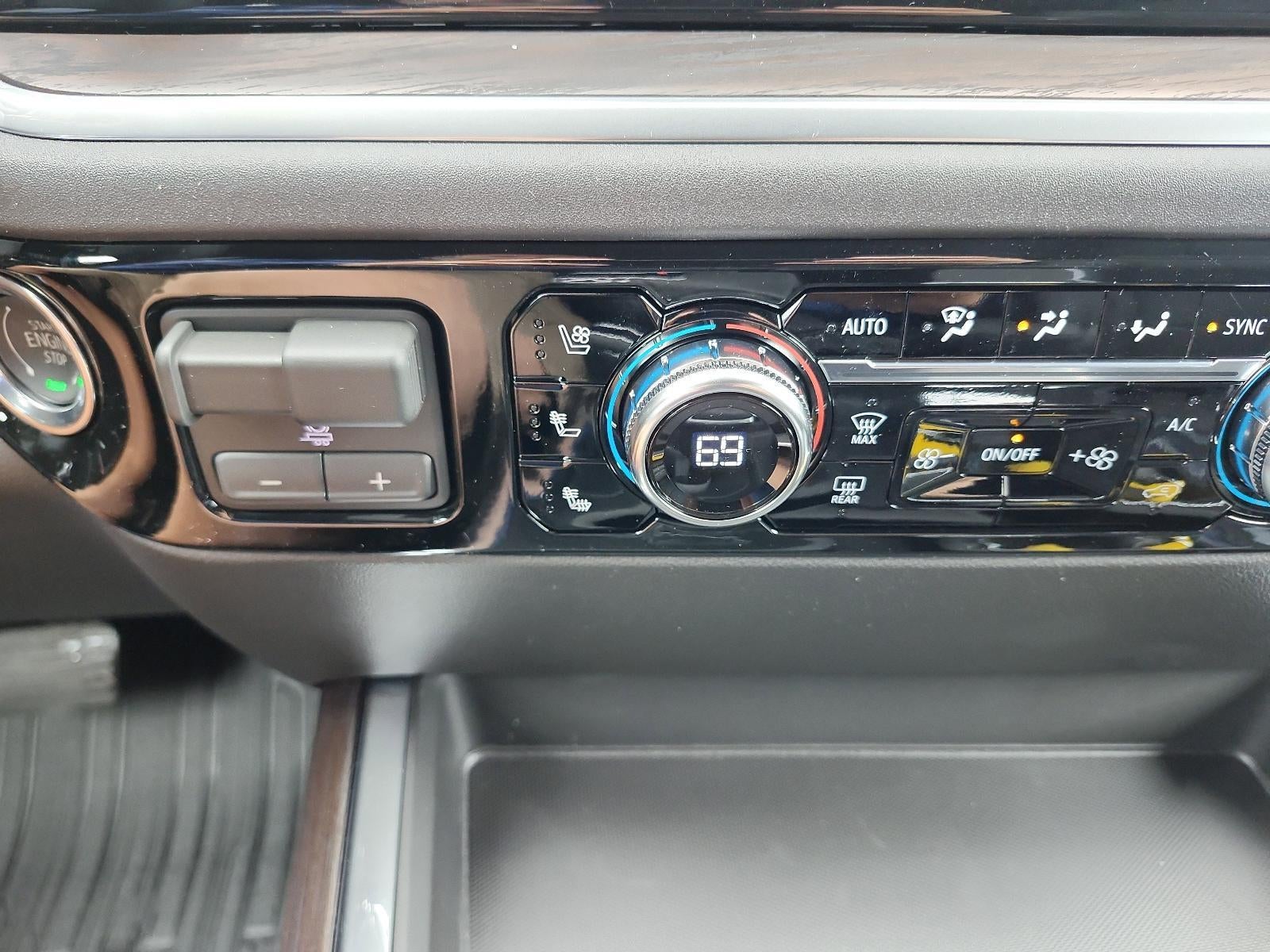 2026 GMC Sierra 1500 Crew Cab Short Box 4-Wheel Drive SLT