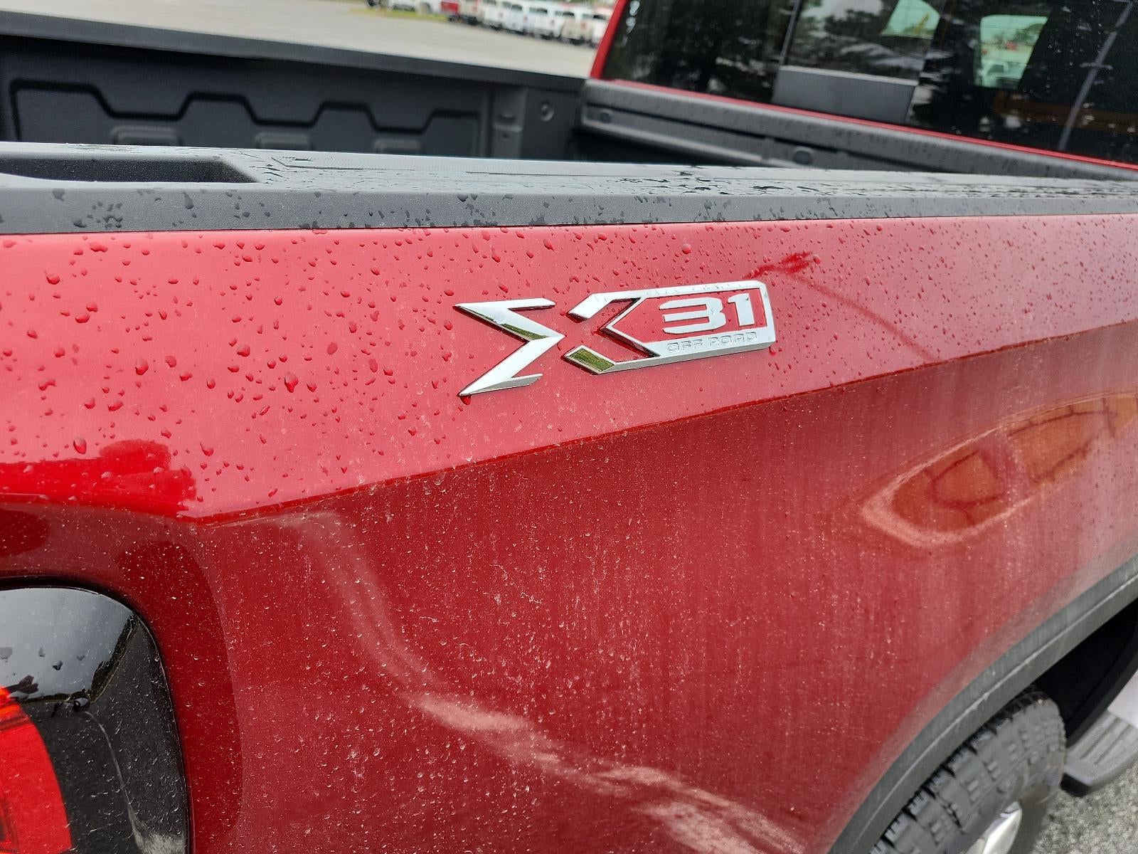 2026 GMC Sierra 1500 Crew Cab Short Box 4-Wheel Drive SLT