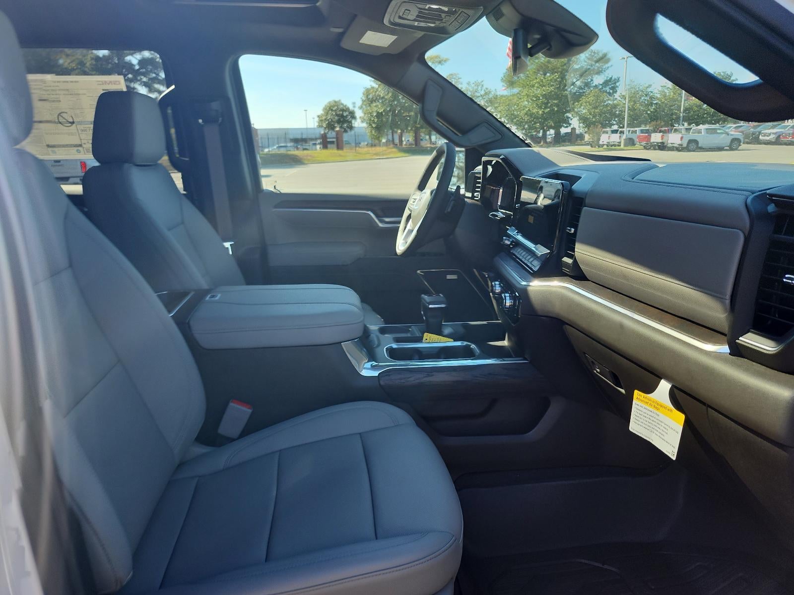 2026 GMC Sierra 1500 Crew Cab Short Box 4-Wheel Drive SLT