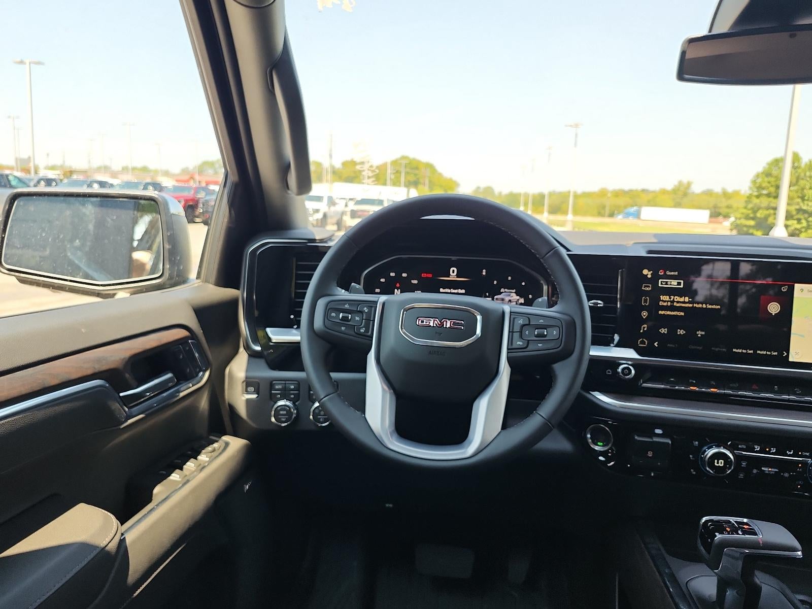 2026 GMC Sierra 1500 Crew Cab Short Box 4-Wheel Drive SLT