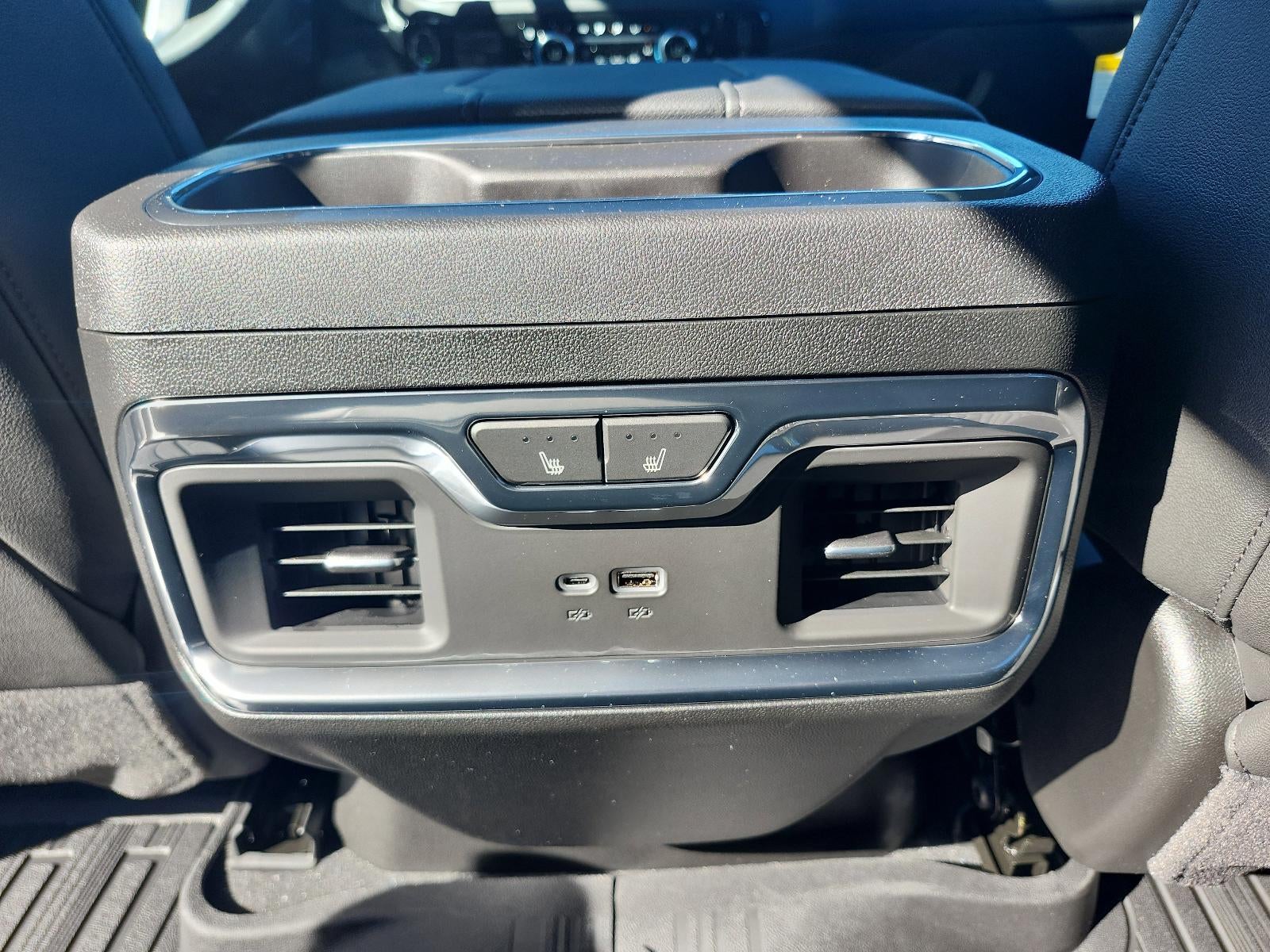 2026 GMC Sierra 1500 Crew Cab Short Box 4-Wheel Drive SLT