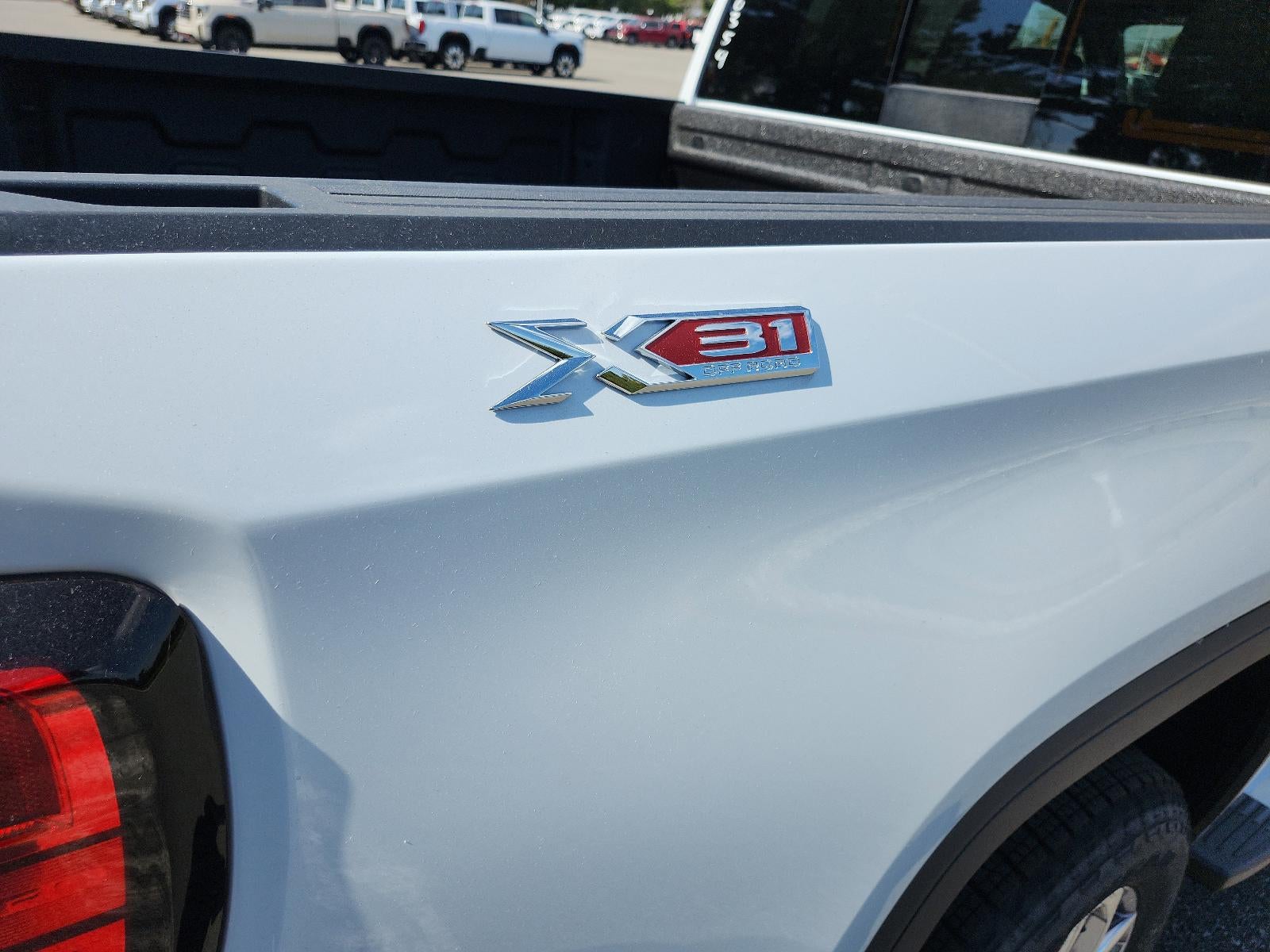 2026 GMC Sierra 1500 Crew Cab Short Box 4-Wheel Drive SLT