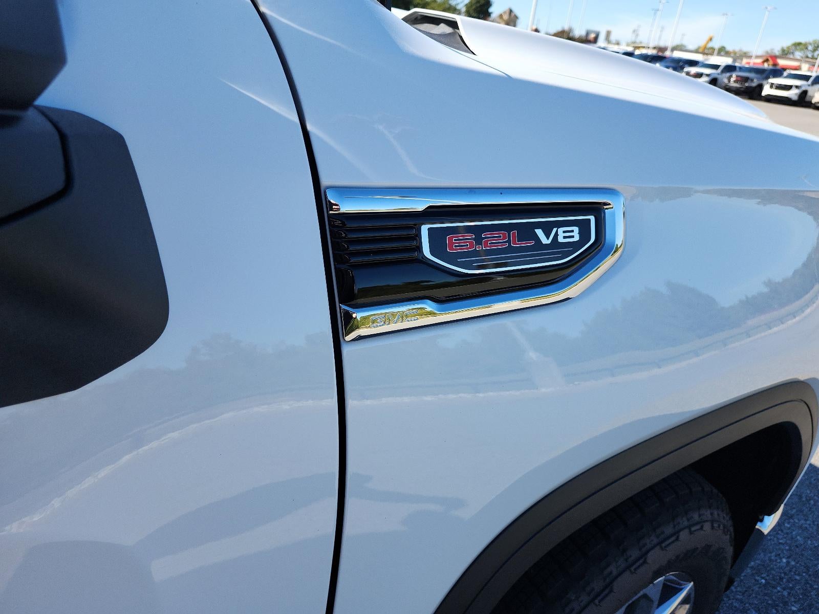 2026 GMC Sierra 1500 Crew Cab Short Box 4-Wheel Drive SLT