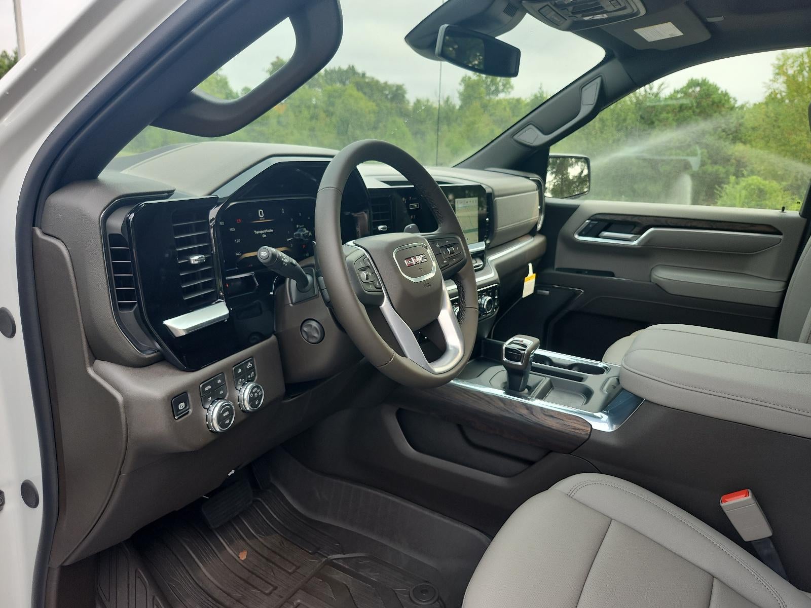 2026 GMC Sierra 1500 Crew Cab Short Box 4-Wheel Drive SLT