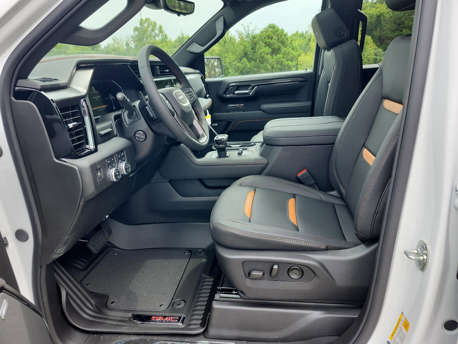 2026 GMC Sierra 1500 Crew Cab Short Box 4-Wheel Drive AT4