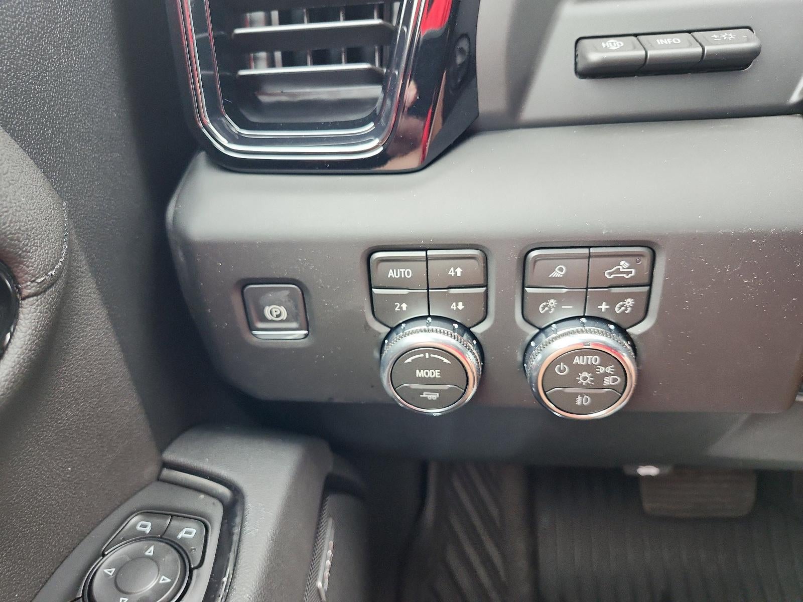 2026 GMC Sierra 1500 Crew Cab Short Box 4-Wheel Drive AT4