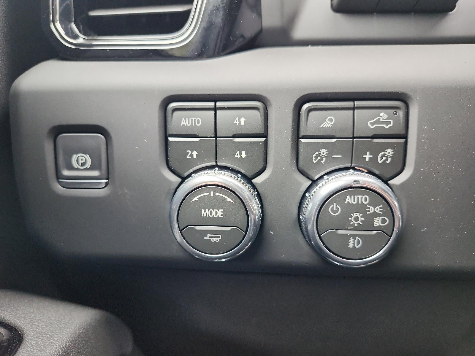 2026 GMC Sierra 1500 Crew Cab Short Box 4-Wheel Drive AT4