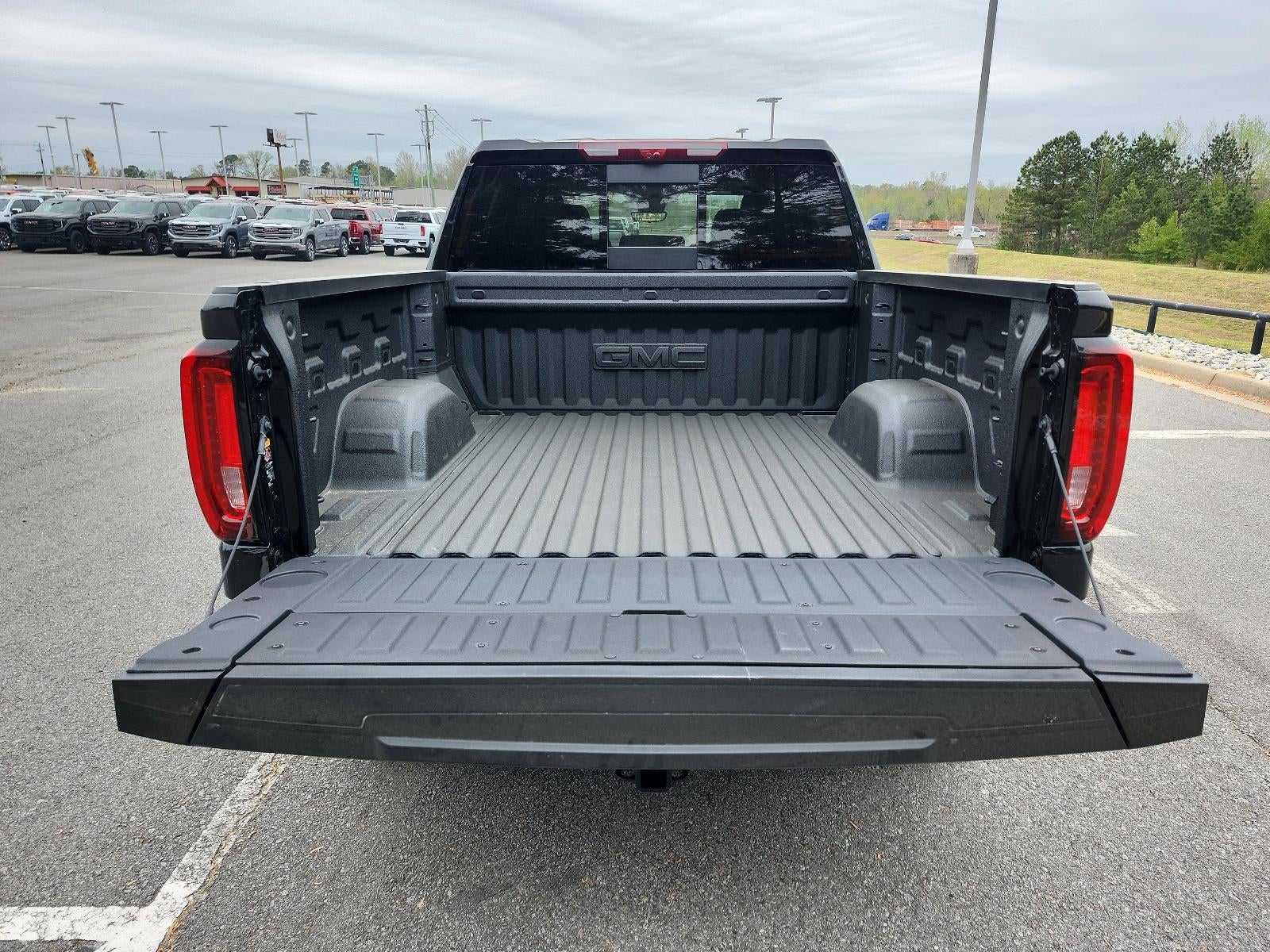 2026 GMC Sierra 1500 Crew Cab Short Box 4-Wheel Drive AT4