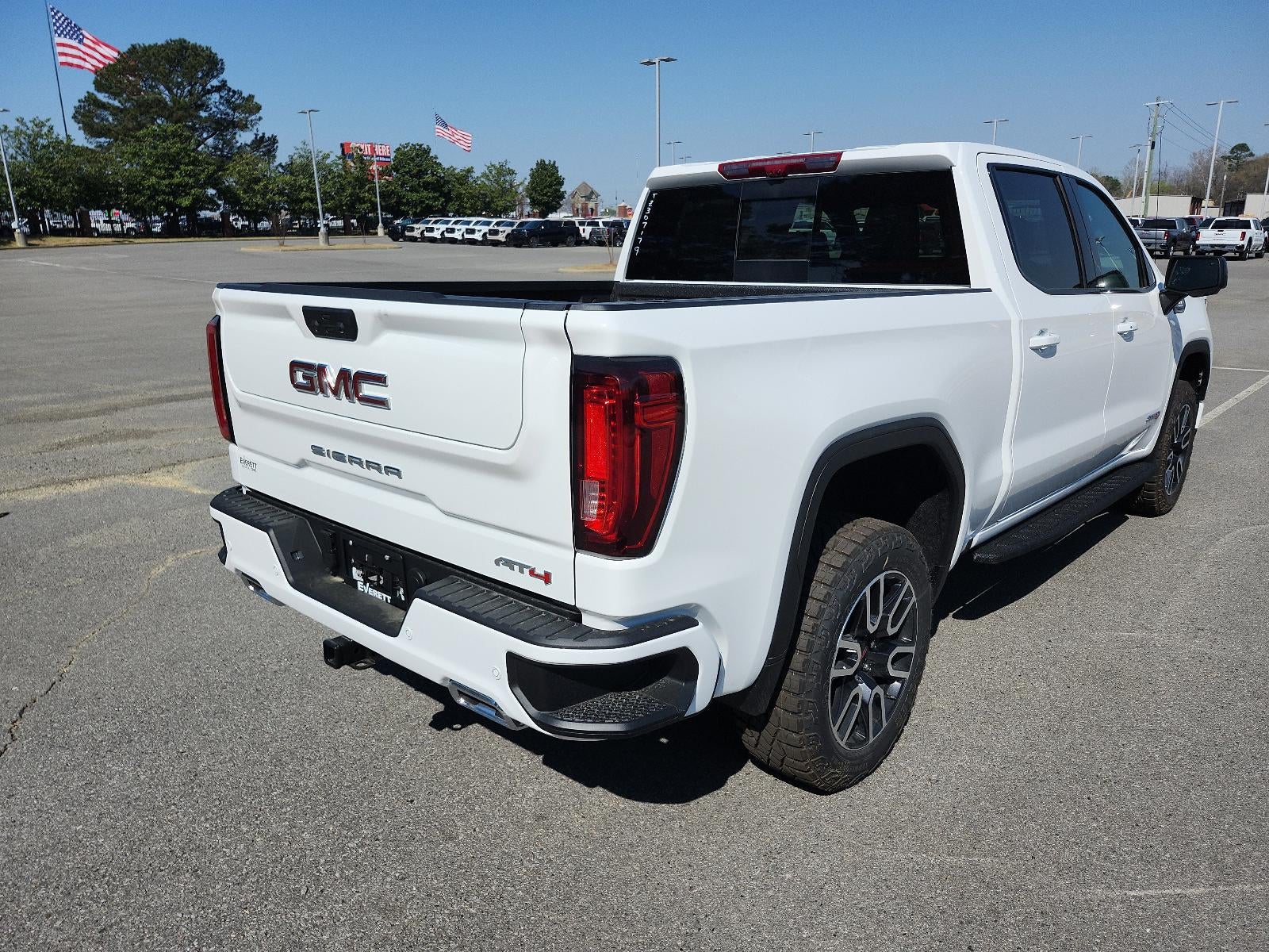 2026 GMC Sierra 1500 Crew Cab Short Box 4-Wheel Drive AT4