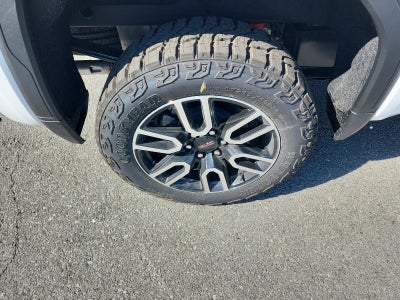 2026 GMC Sierra 1500 Crew Cab Short Box 4-Wheel Drive AT4