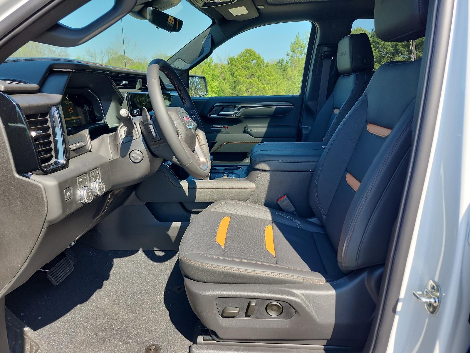 2026 GMC Sierra 1500 Crew Cab Short Box 4-Wheel Drive AT4