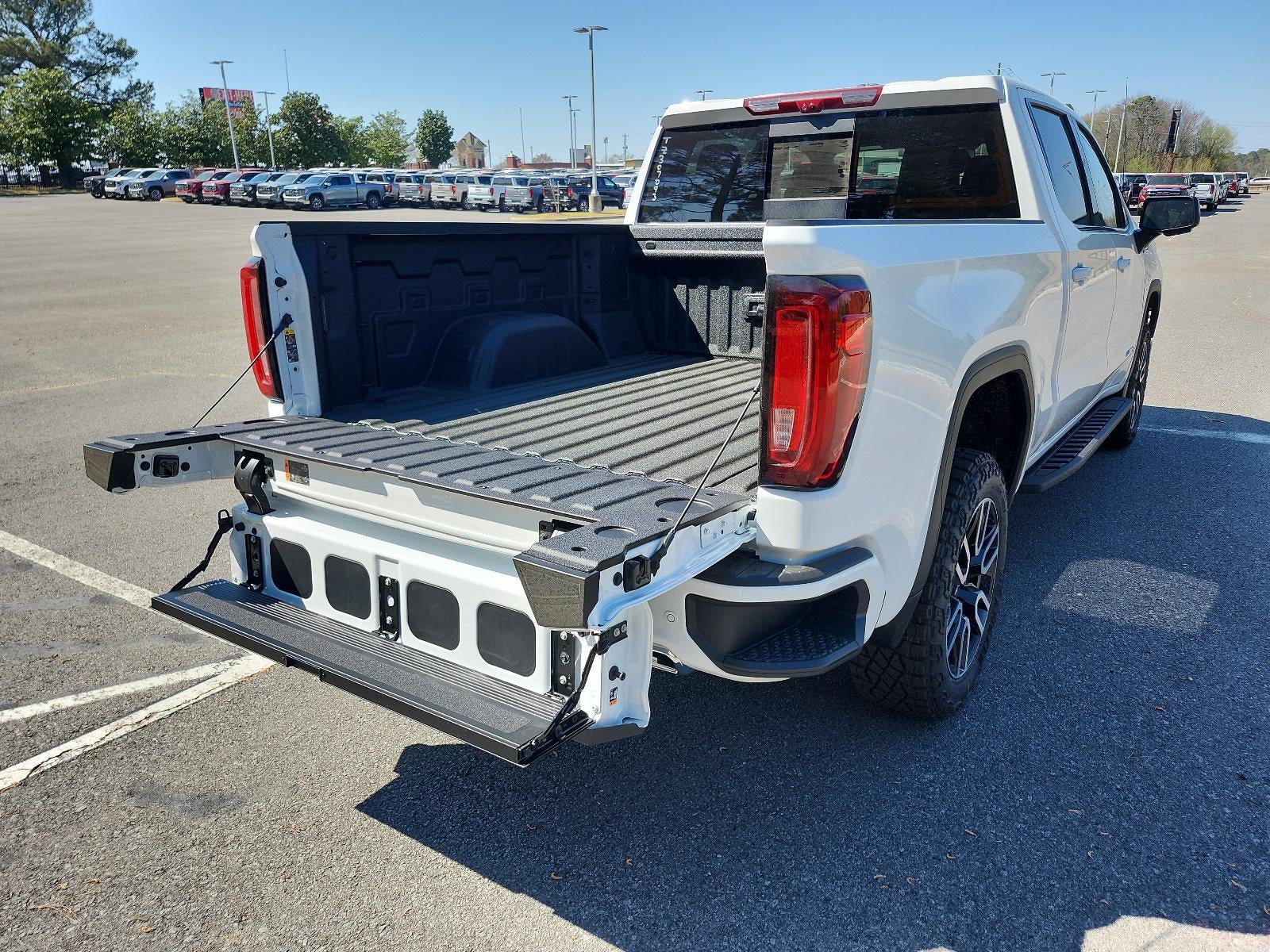 2026 GMC Sierra 1500 Crew Cab Short Box 4-Wheel Drive AT4