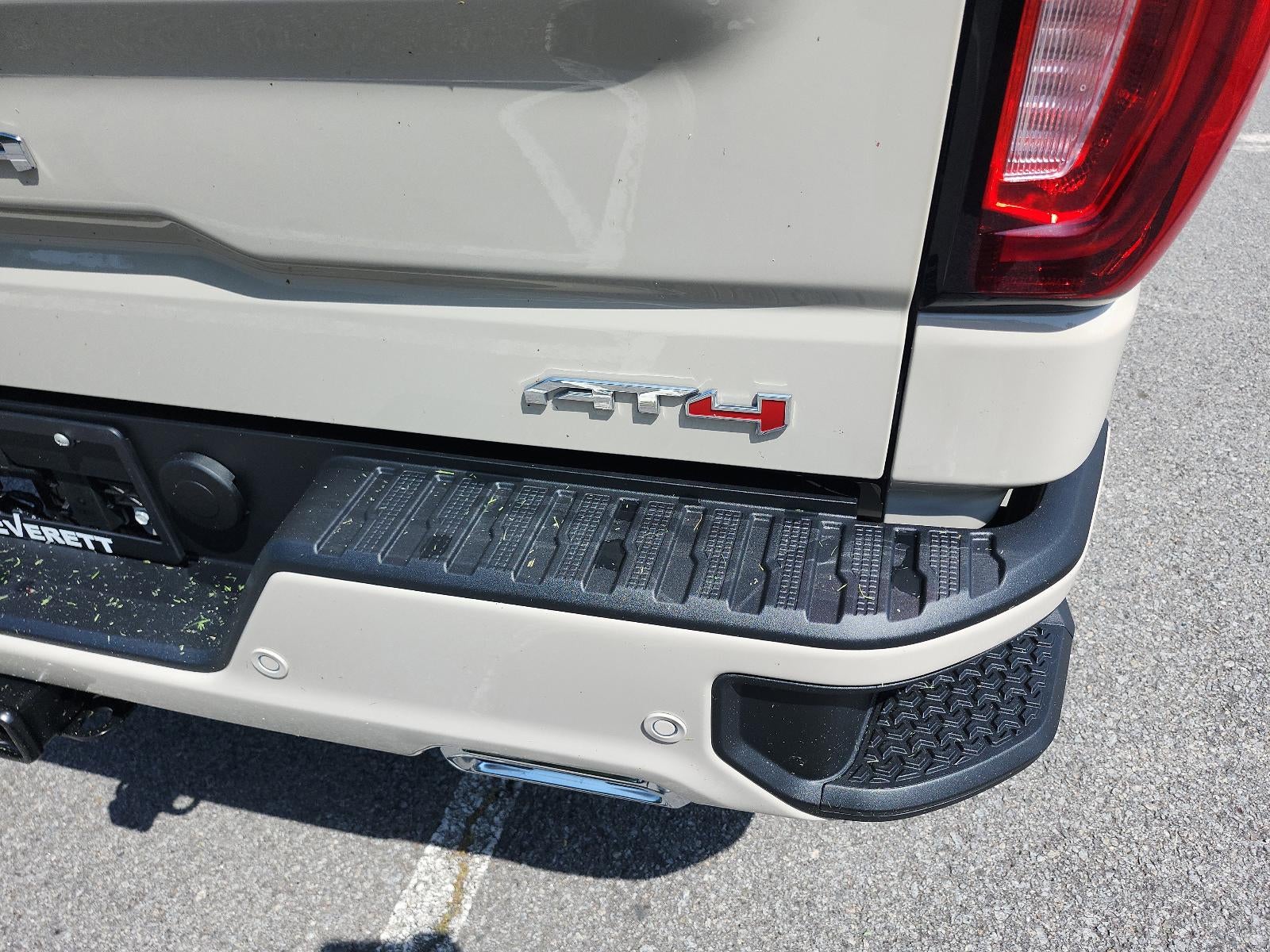 2026 GMC Sierra 1500 Crew Cab Short Box 4-Wheel Drive AT4