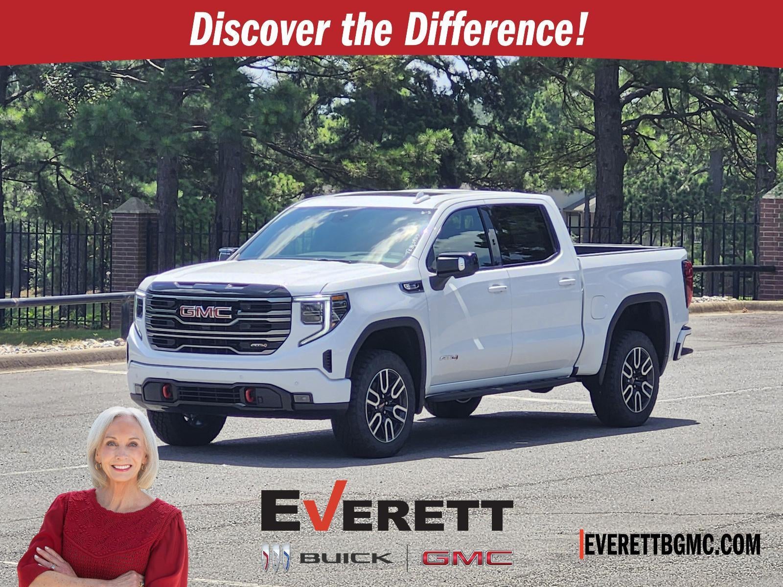 2026 GMC Sierra 1500 Crew Cab Short Box 4-Wheel Drive AT4
