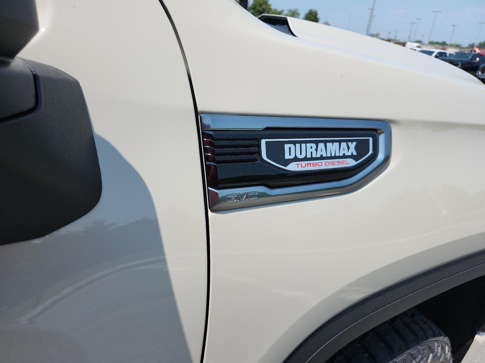 2026 GMC Sierra 1500 AT4 - Photo 6