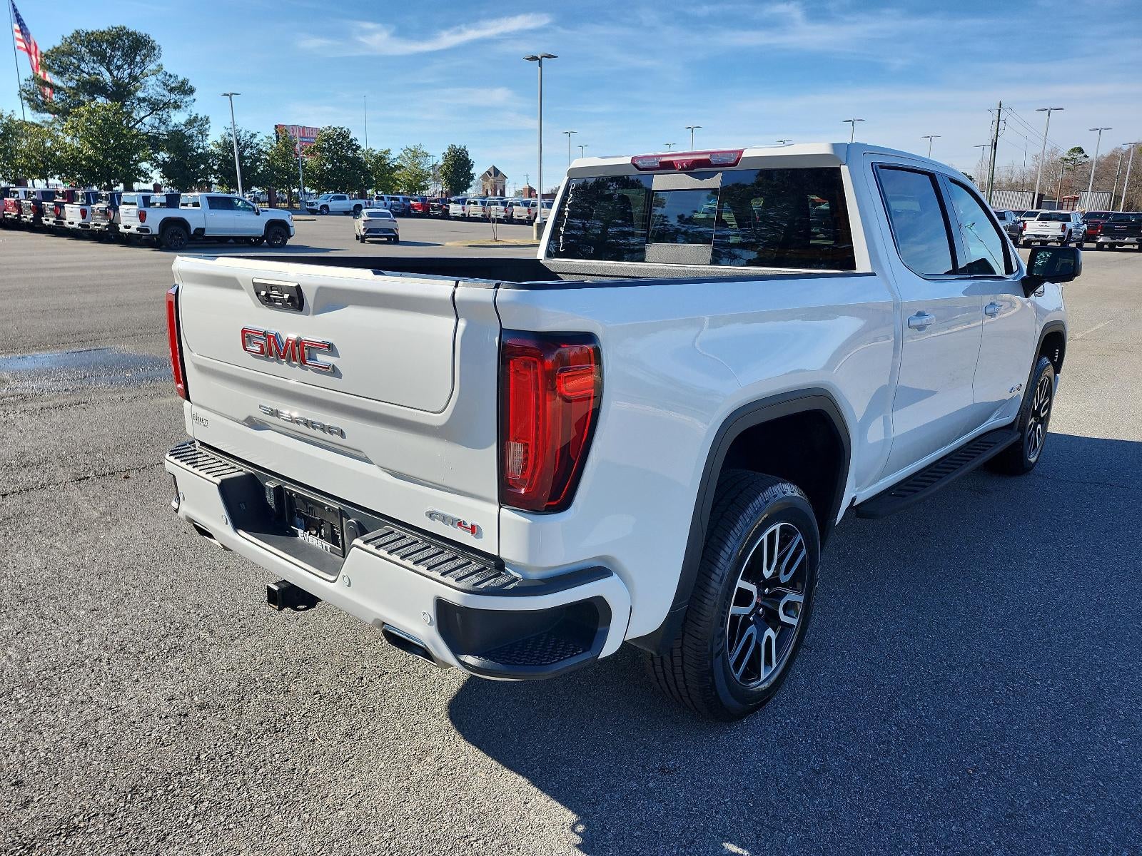 2023 GMC Sierra 1500 AT4