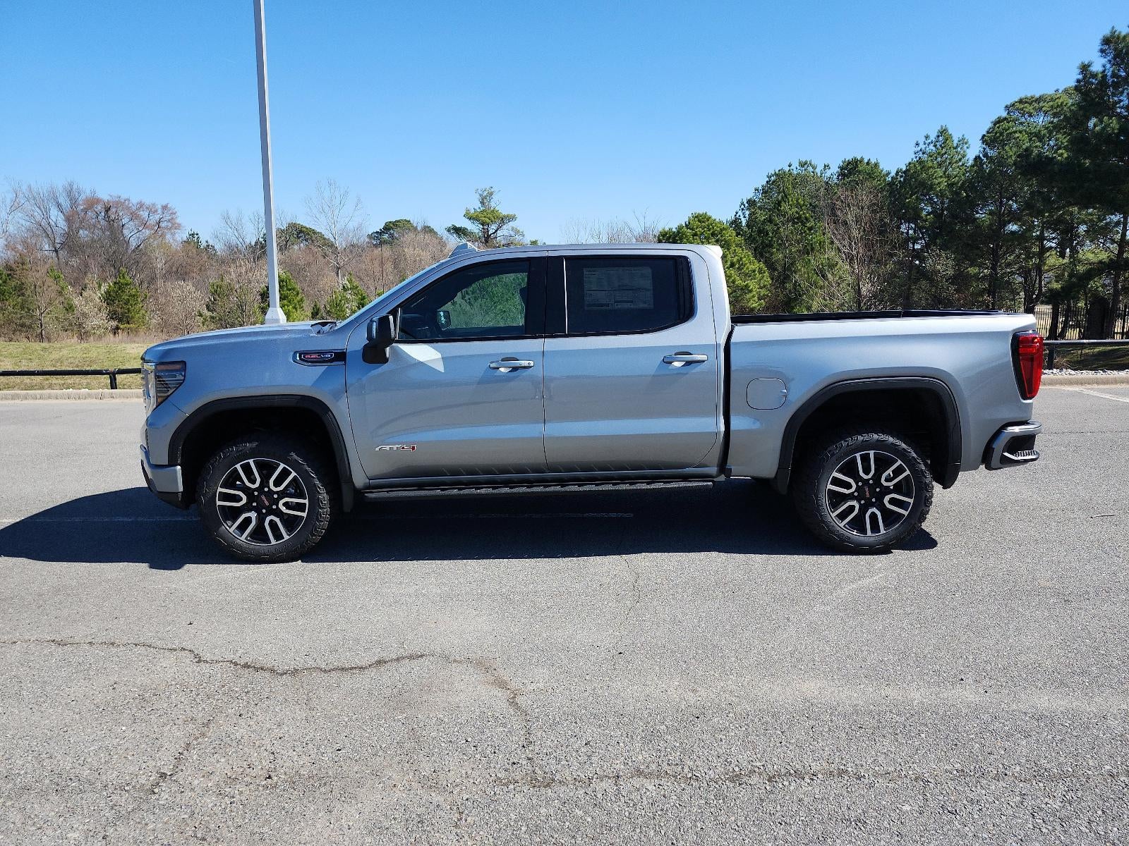 2026 GMC Sierra 1500 Crew Cab Short Box 4-Wheel Drive AT4