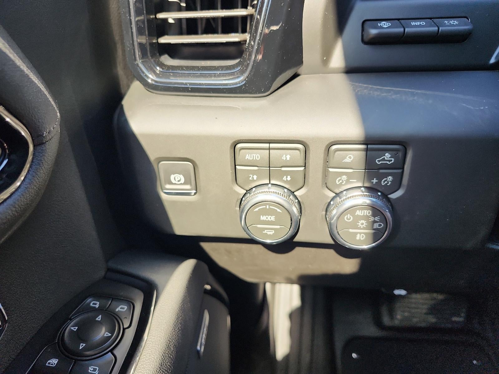 2026 GMC Sierra 1500 Crew Cab Short Box 4-Wheel Drive AT4