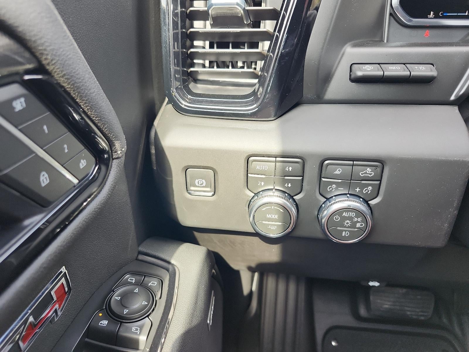 2026 GMC Sierra 1500 Crew Cab Short Box 4-Wheel Drive AT4