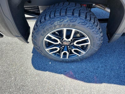 2026 GMC Sierra 1500 Crew Cab Short Box 4-Wheel Drive AT4