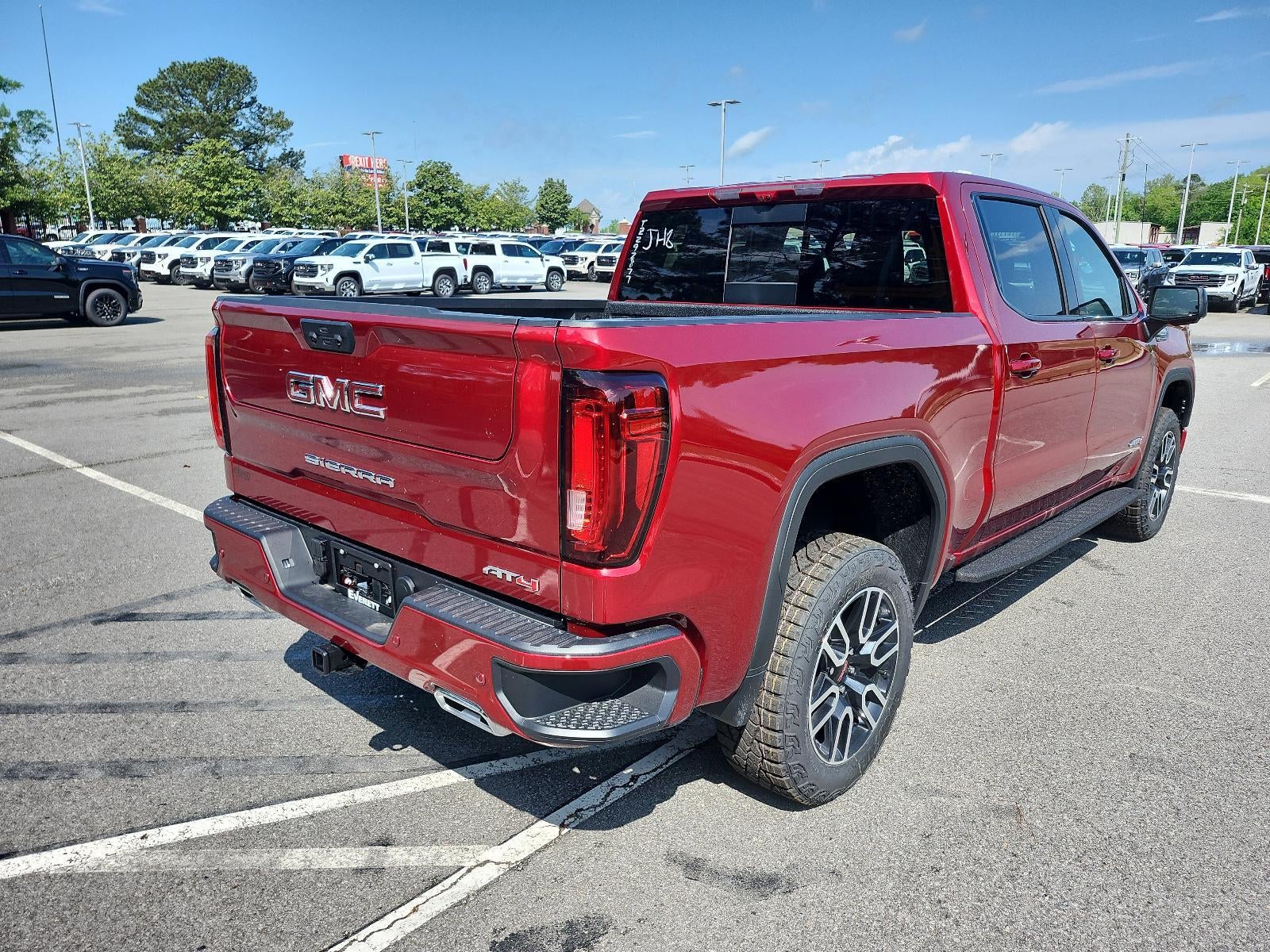 2026 GMC Sierra 1500 Crew Cab Short Box 4-Wheel Drive AT4