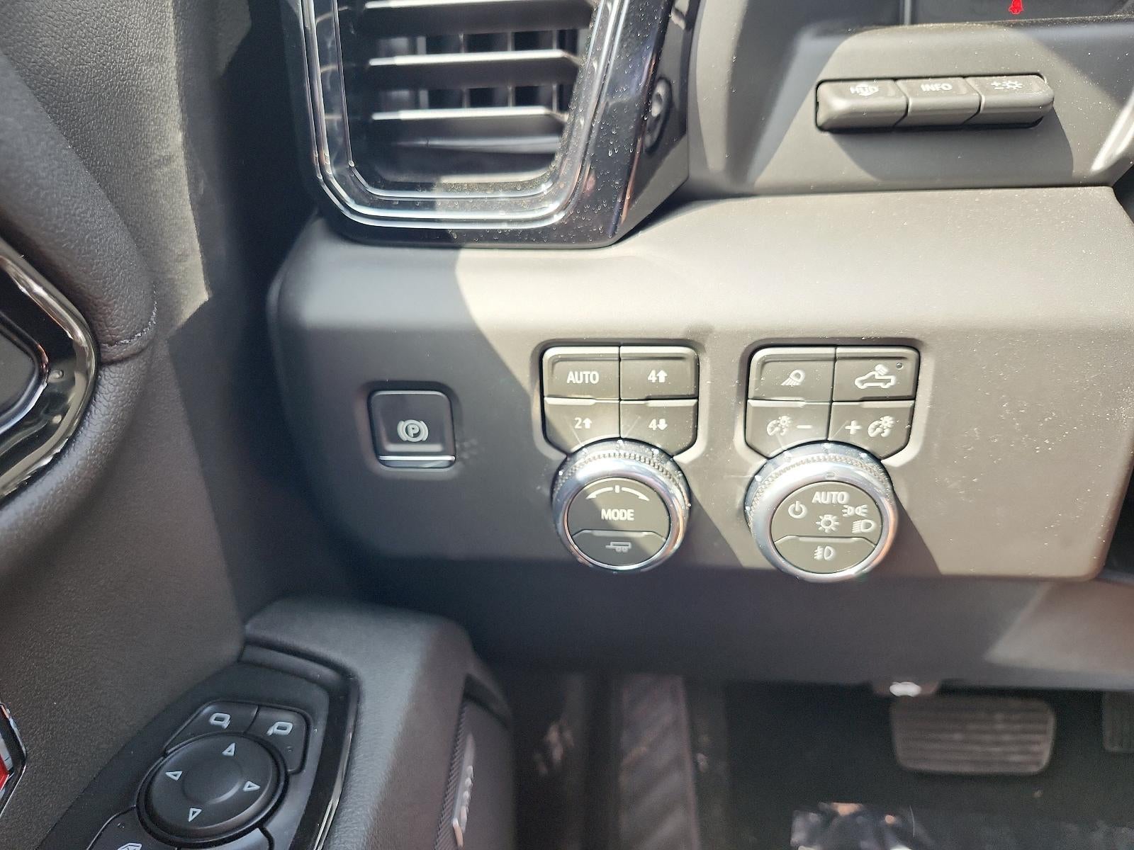 2026 GMC Sierra 1500 Crew Cab Short Box 4-Wheel Drive AT4
